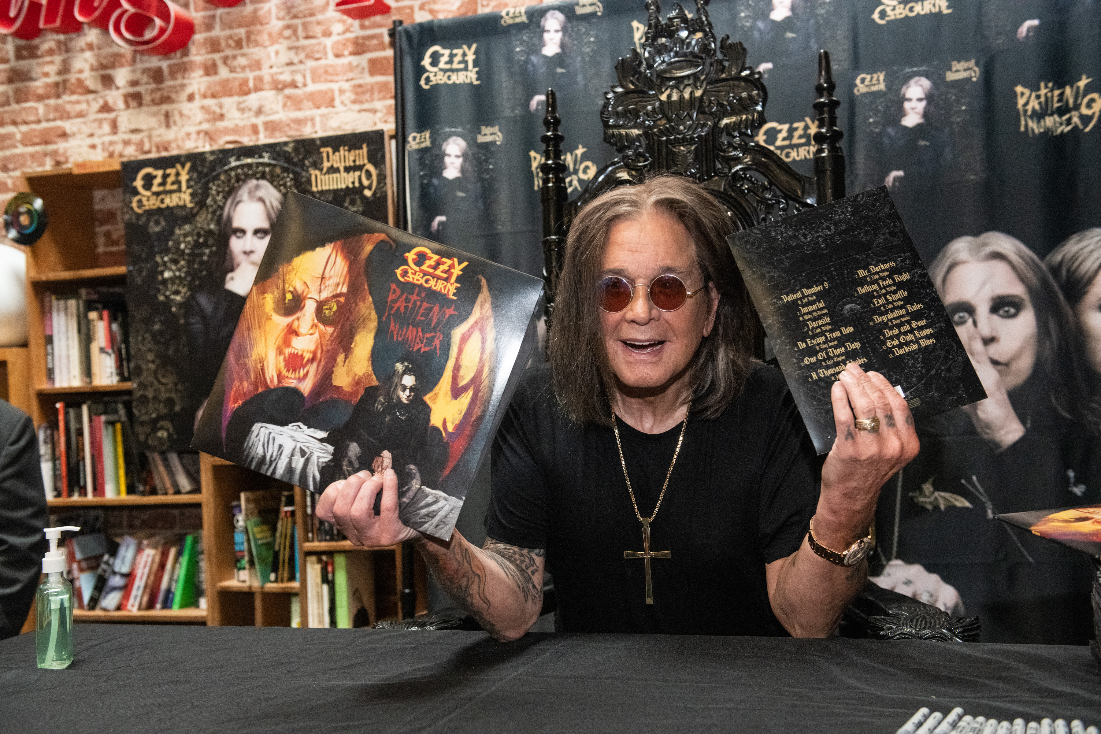 Ozzy Osbourne signing copies of his album "Patient Number 9" at Fingerprints Music on September 10, 2022, in Long Beach, California. | Source: Getty Images