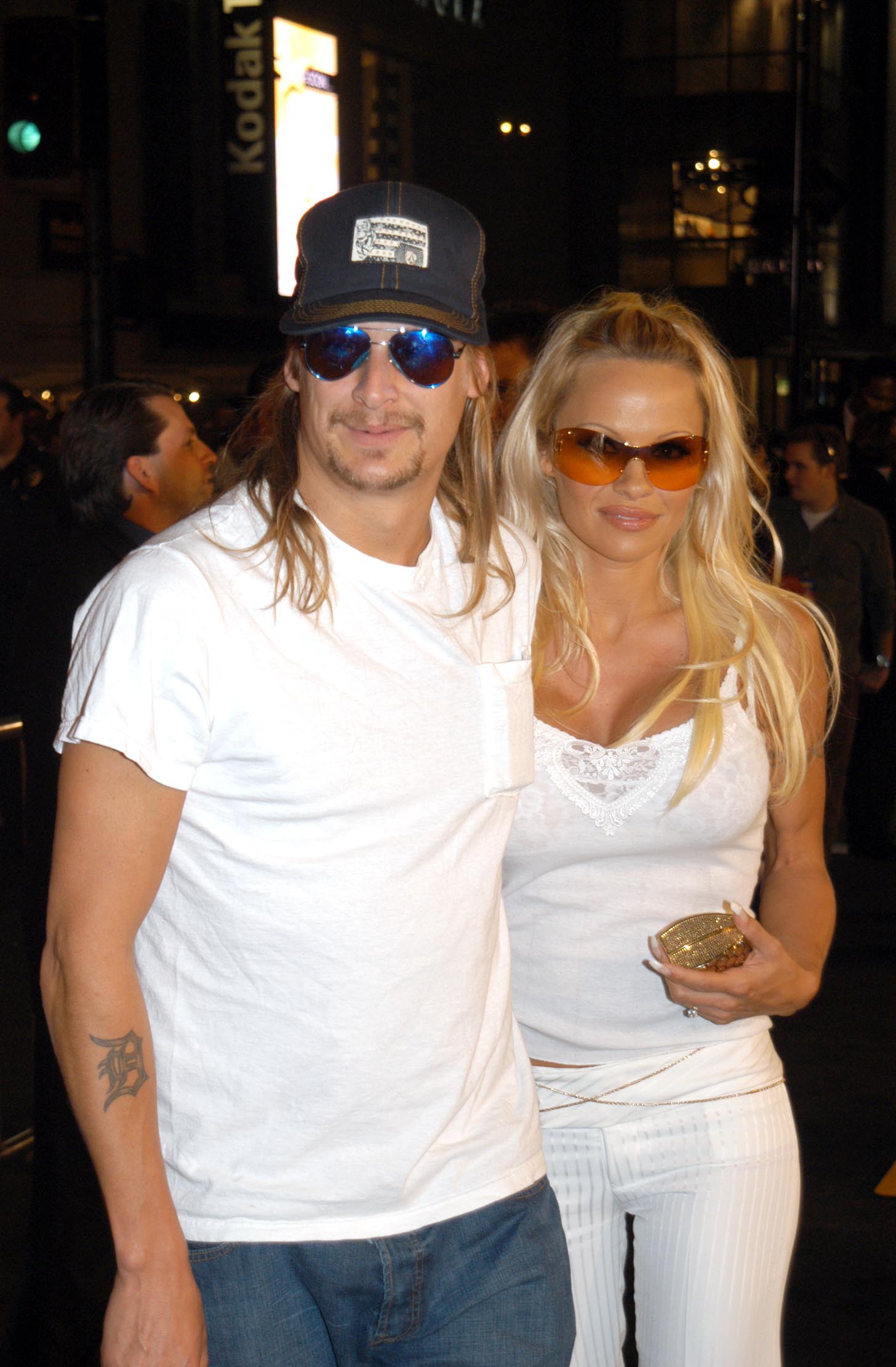 Kid Rock and Pamela Anderson at Dreamworks Pictures "Biker Boyz" on January 28, 2003 | Source: Getty Images