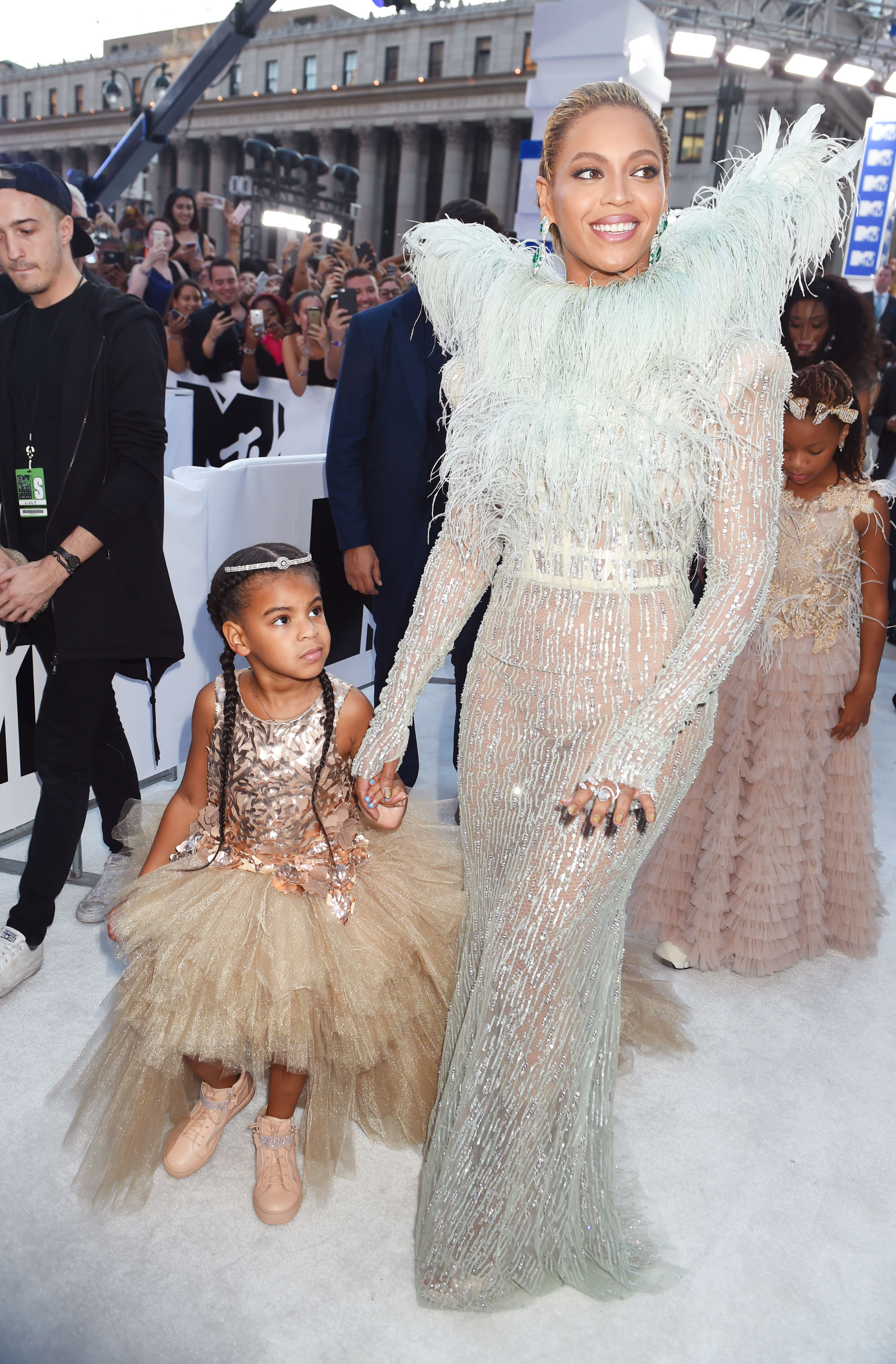 Blue Ivy Carter and Beyonce attend the MTV Video Music Awards on August 28, 2016, in New York City. | Source: Getty Images