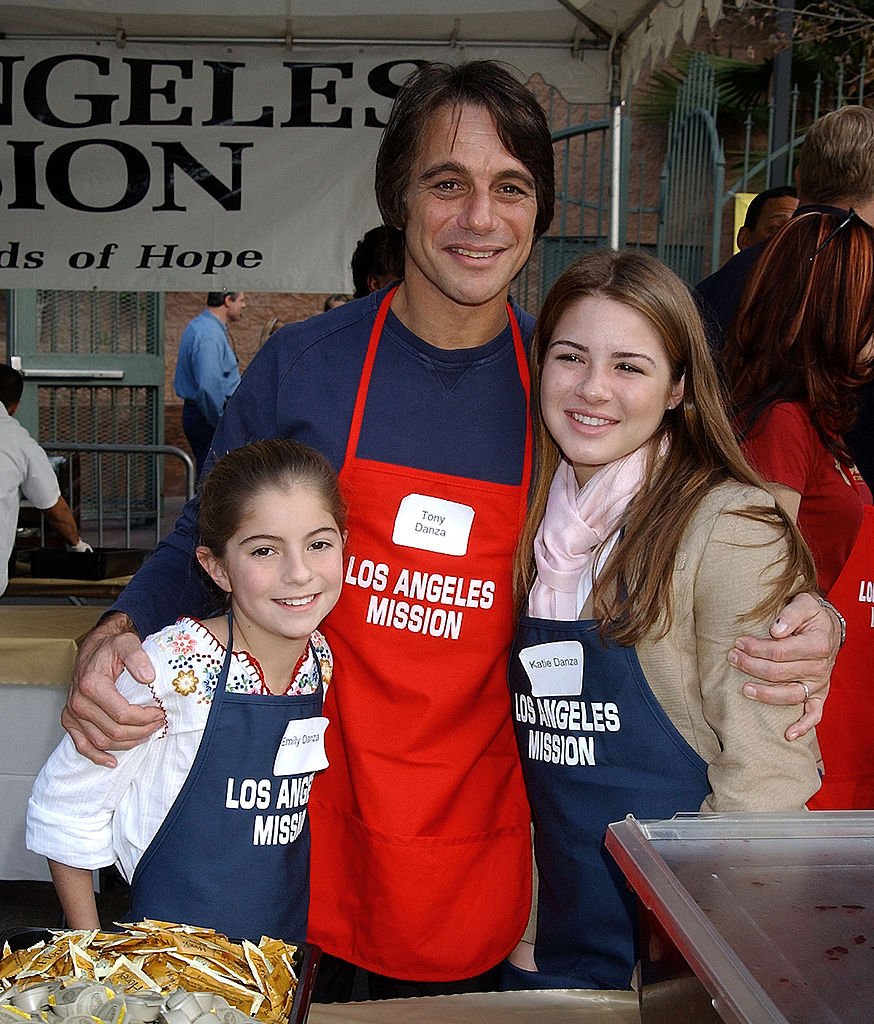 Tony Danza & daughters Emily & Katie during Los Angeles Mission Thanksgiving Meal for the Homeless in Los Angeles, California, United States. | Source: Getty Images