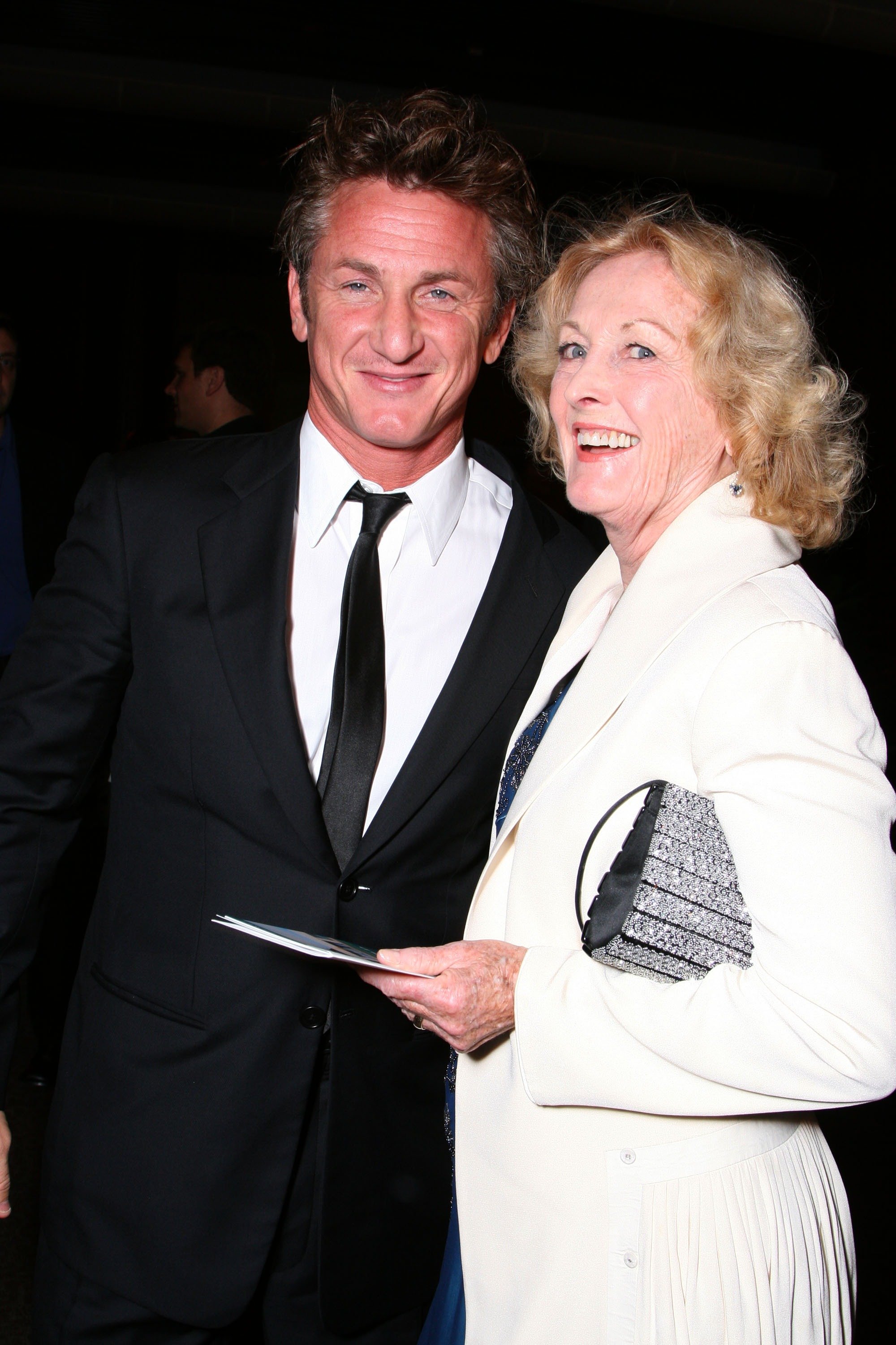 Sean Penn and his mother, Eileen Ryan, arrive at the Los Angeles premiere of Paramount Vantage's "Into the Wild" held at the Director's Guild of America on September 18, 2007, in Los Angeles, California. | Source: Getty Images