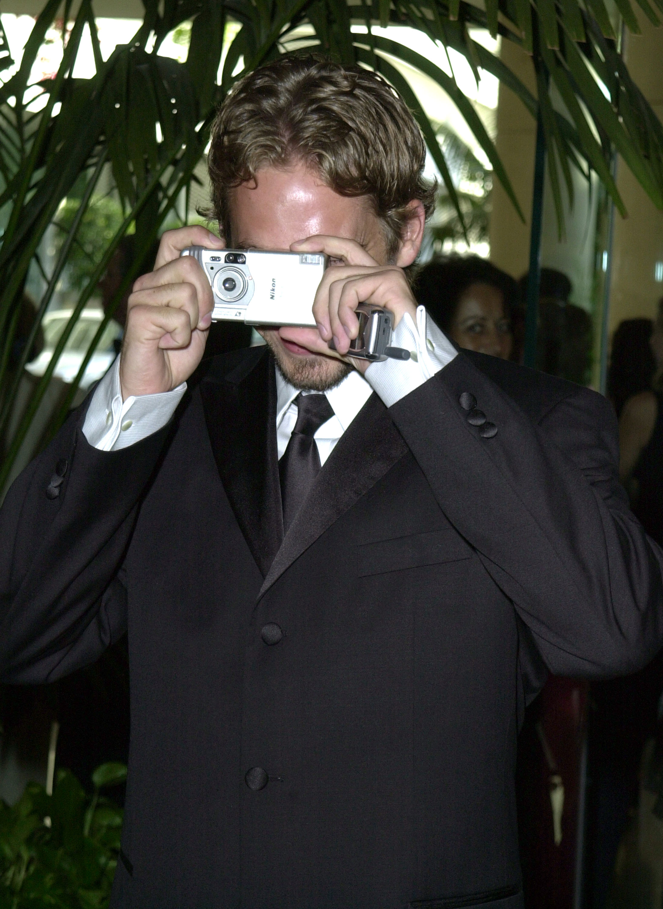 The late actor during the 5th Annual Hollywood Film Festival Gala Ceremony Awards in Beverly Hills, California, on August 6, 2001 | Source: Getty Images