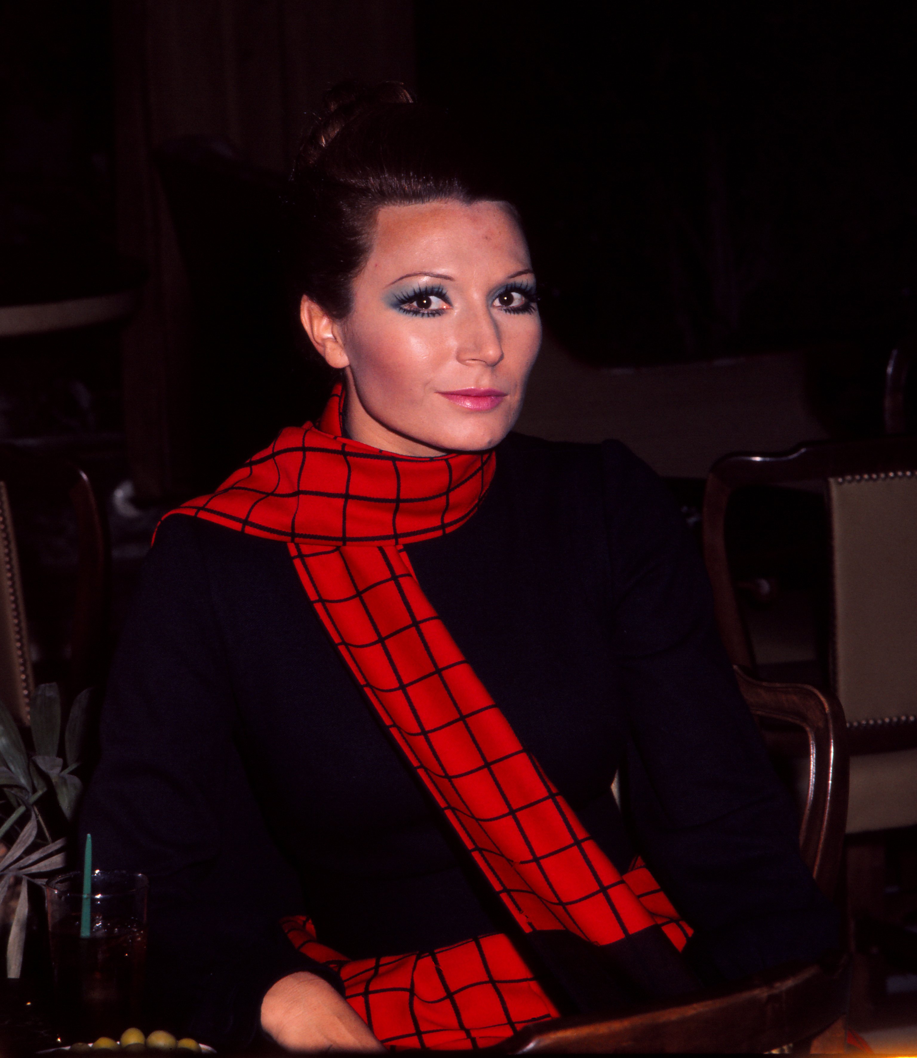 Rocío Jurado en una sesión de fotos, 30 de diciembre de 1973, Madrid, España. | Foto: Getty Images