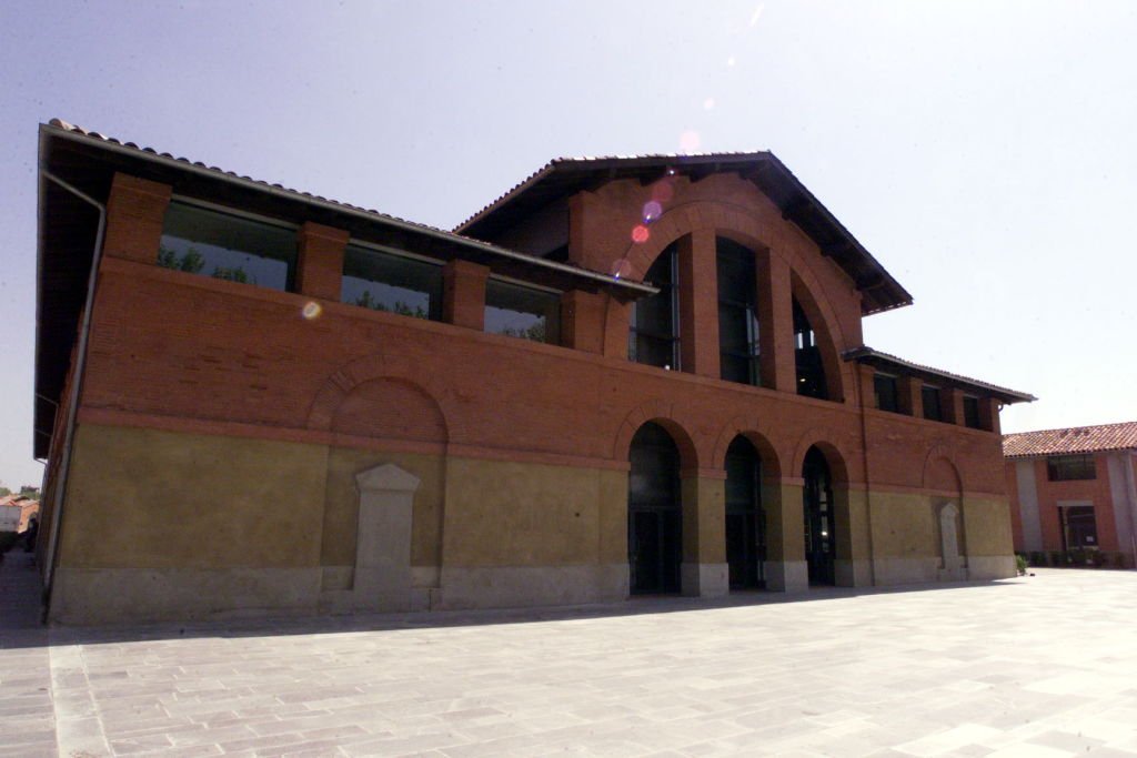 L'entrée de l'Espace d'Art moderne et contemporaine de Toulouse-Midi-Pyrénées. ǀ Source : Getty Images