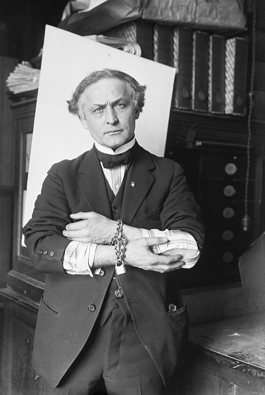 Harry Houdini. I Image: Wikimedia Commons.