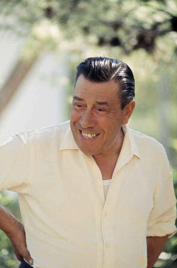 Fernandel en vacances en 1967. l Source : Getty Images