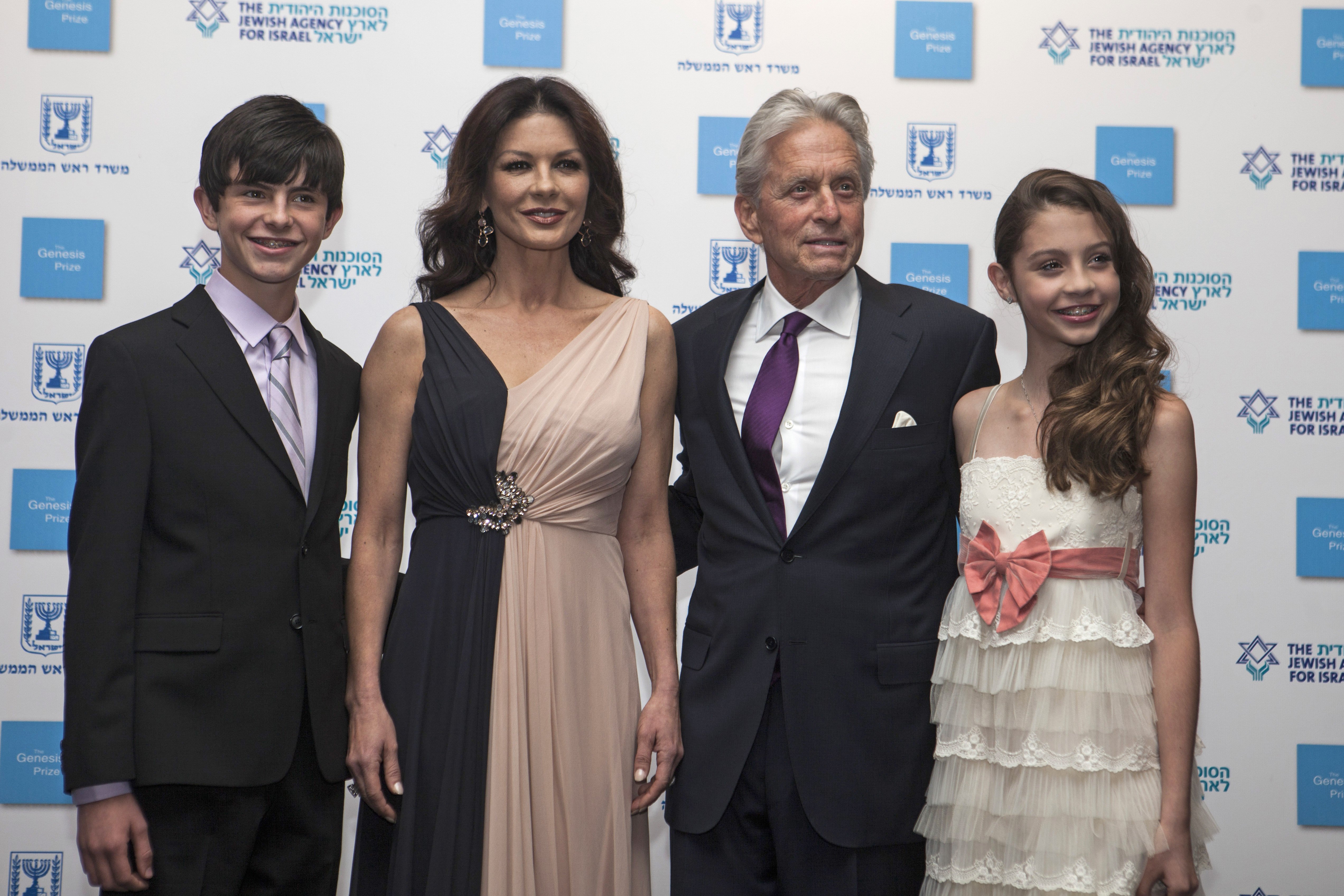 Michael Douglas and Catherine Zeta Jones with their kids at The Jerusalem Theater on June 18, 2015. | Source: Getty Images