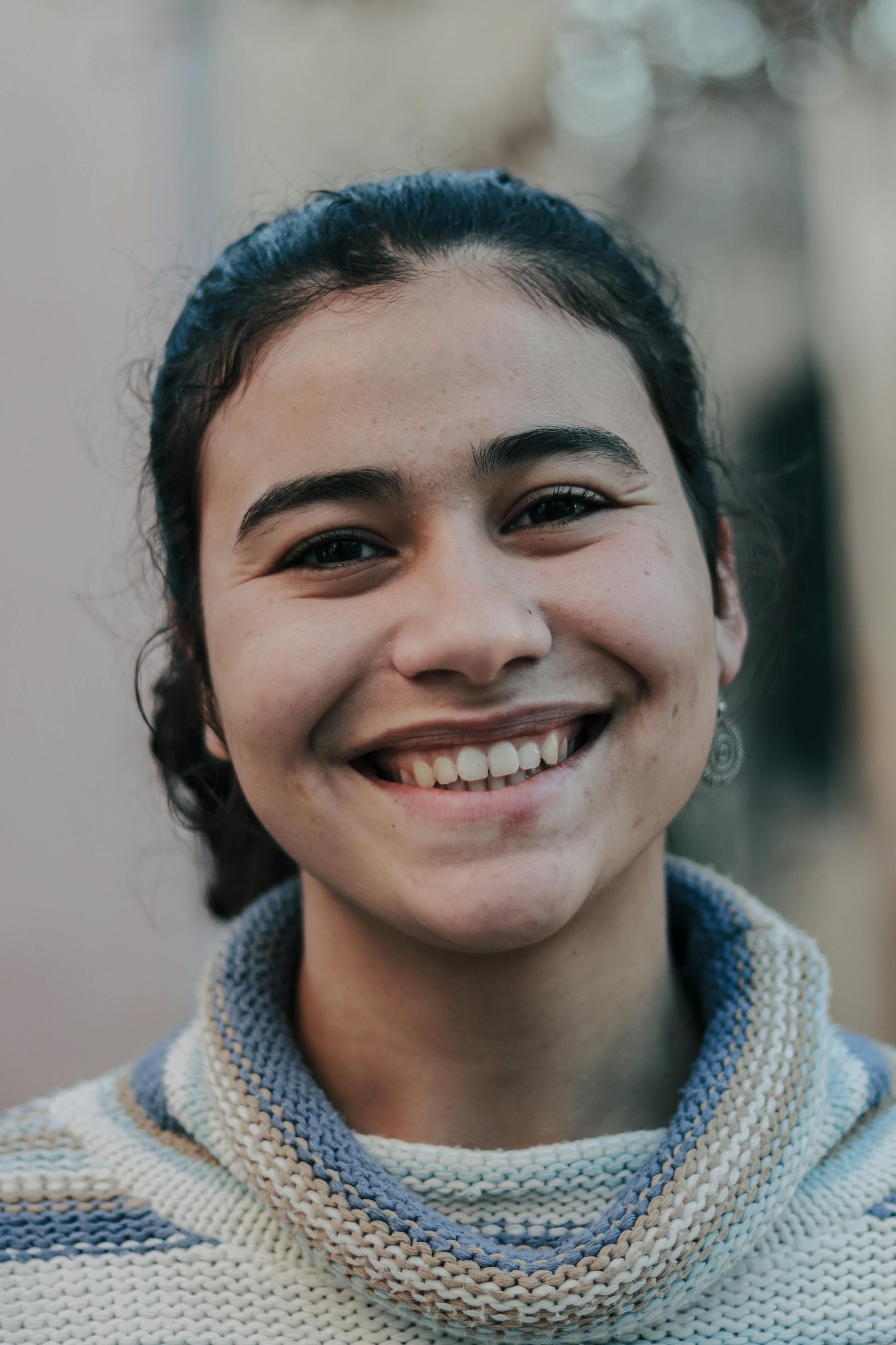 A laughing woman | Source: Pexels