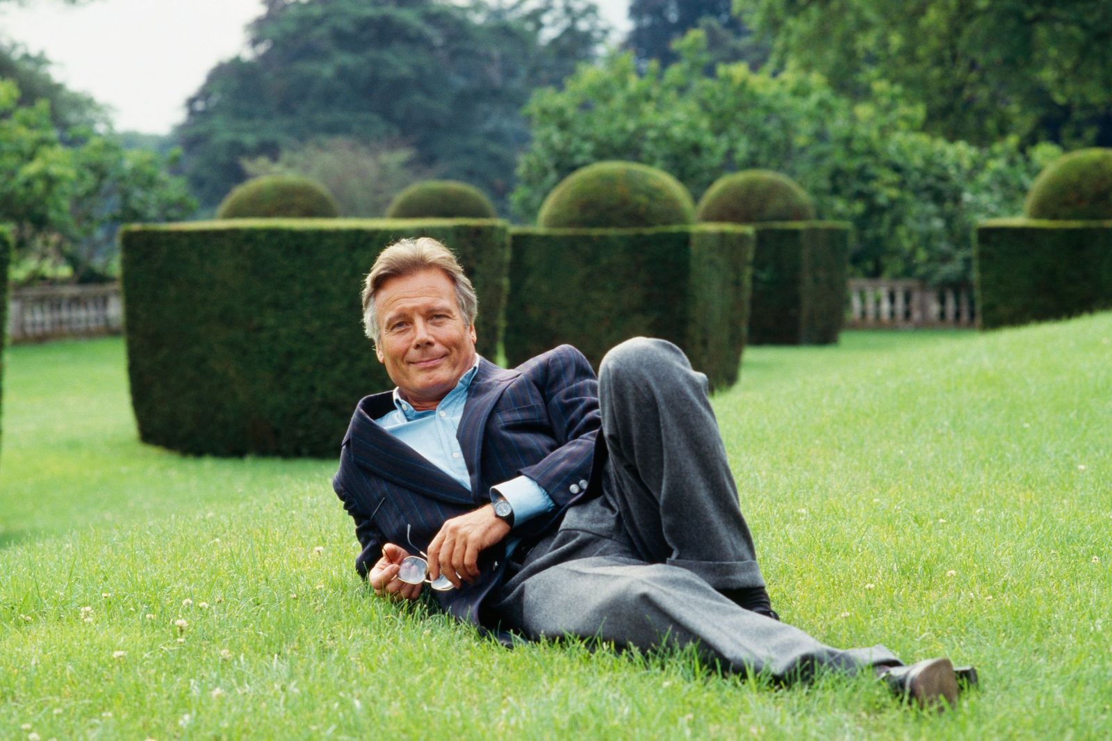 L'acteur Jean Piat | Photo : Getty Images L'acteur Jean Piat | Photo : Getty Images