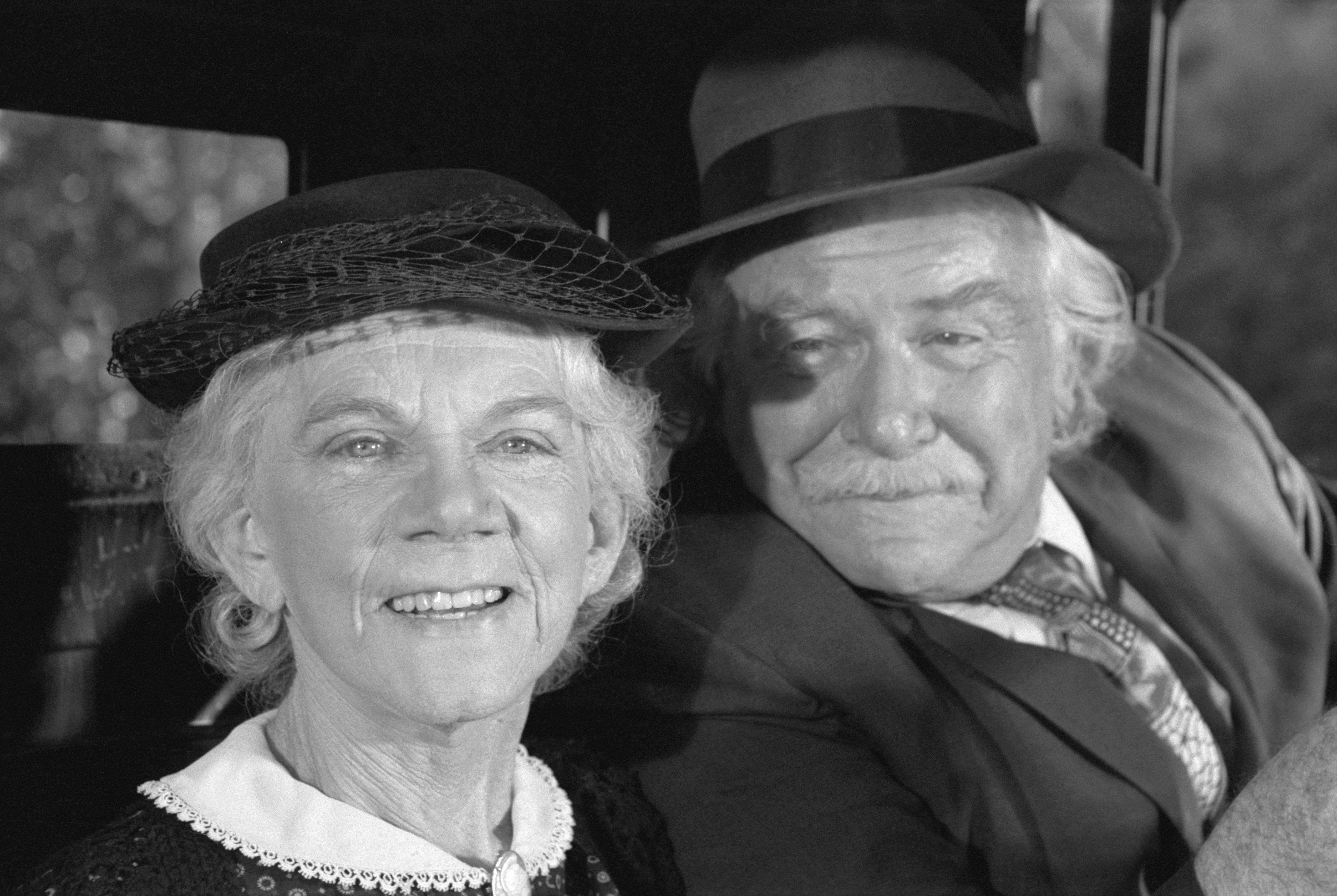 Ellen Corby and Will Geer smile during filming of an episode of "The Waltons" on February 17, 1978. | Source: Getty Images