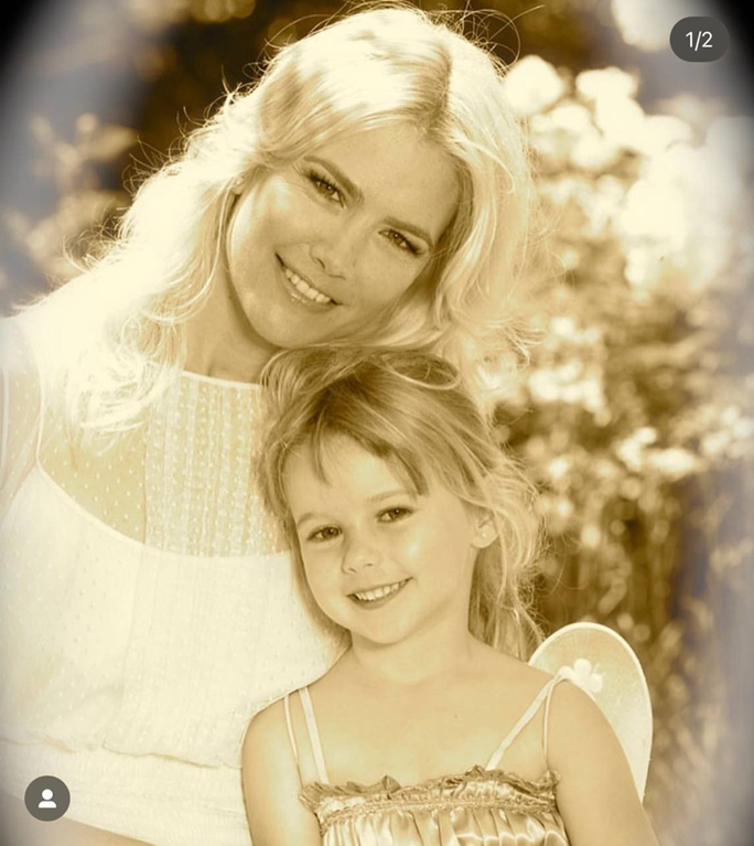 Valeria Mazza with her daughter Taína Gravier, from a compilation video posted on April 22, 2024 | Source: Instagram/valeriamazzaok