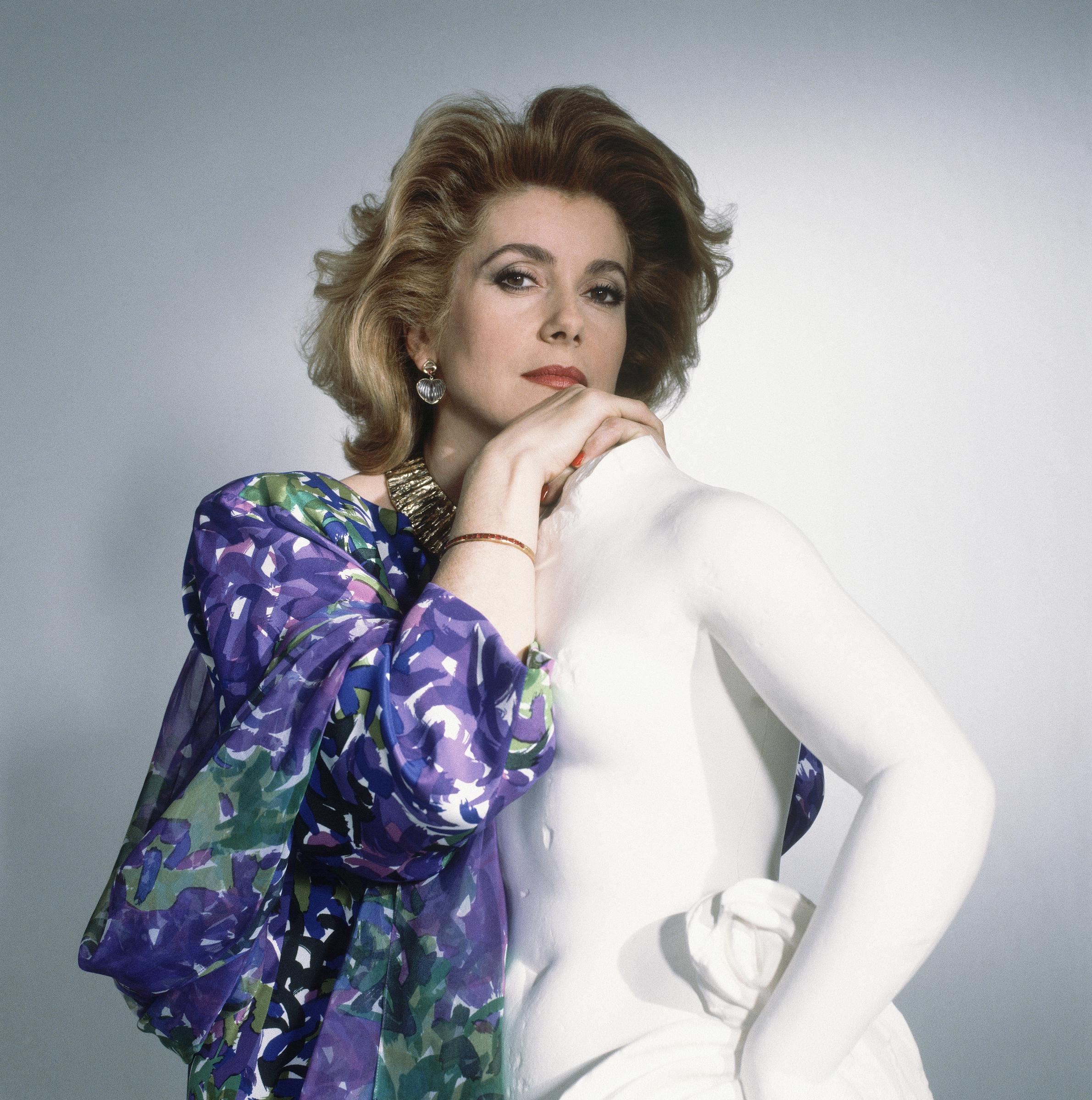 The actress poses for a portrait, circa 1985. | Source: Getty Images
