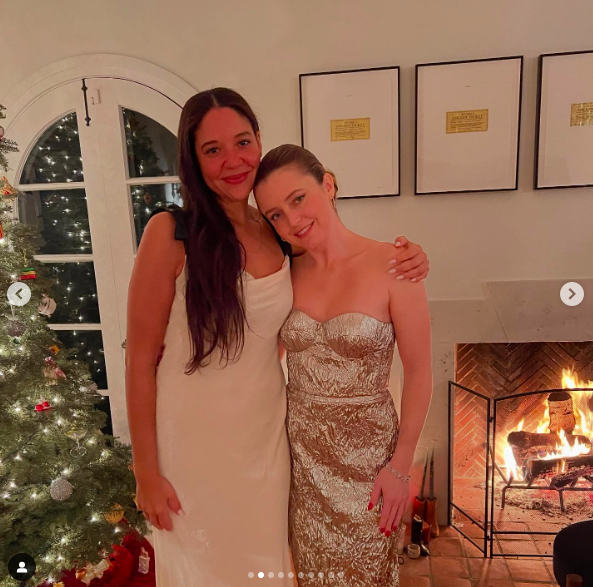 Lorraine Nicholson posing for a picture with a loved one named Nicole, posted on January 3, 2025. | Source: Instagram/lnicholson