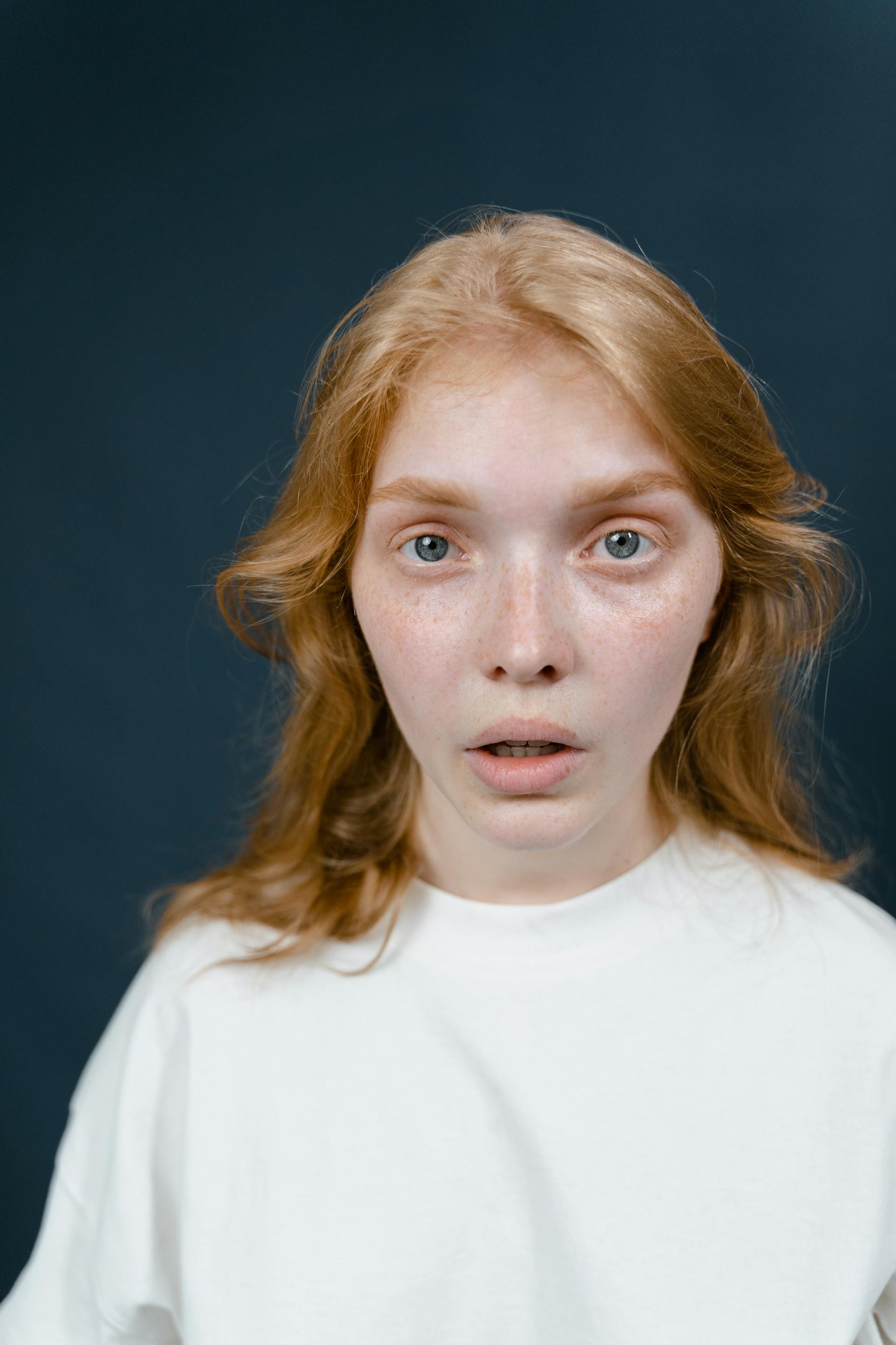 A shocked woman | Source: Pexels