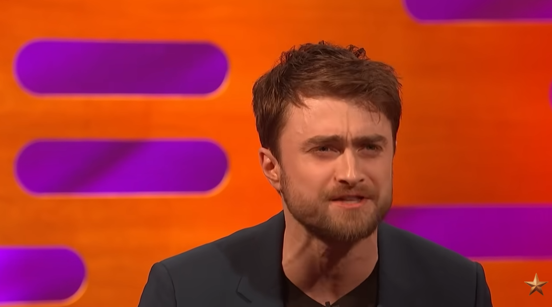 Daniel Radcliffe appears on "The Graham Norton Show" in January 2020. | Source: YouTube/The Graham Norton Show