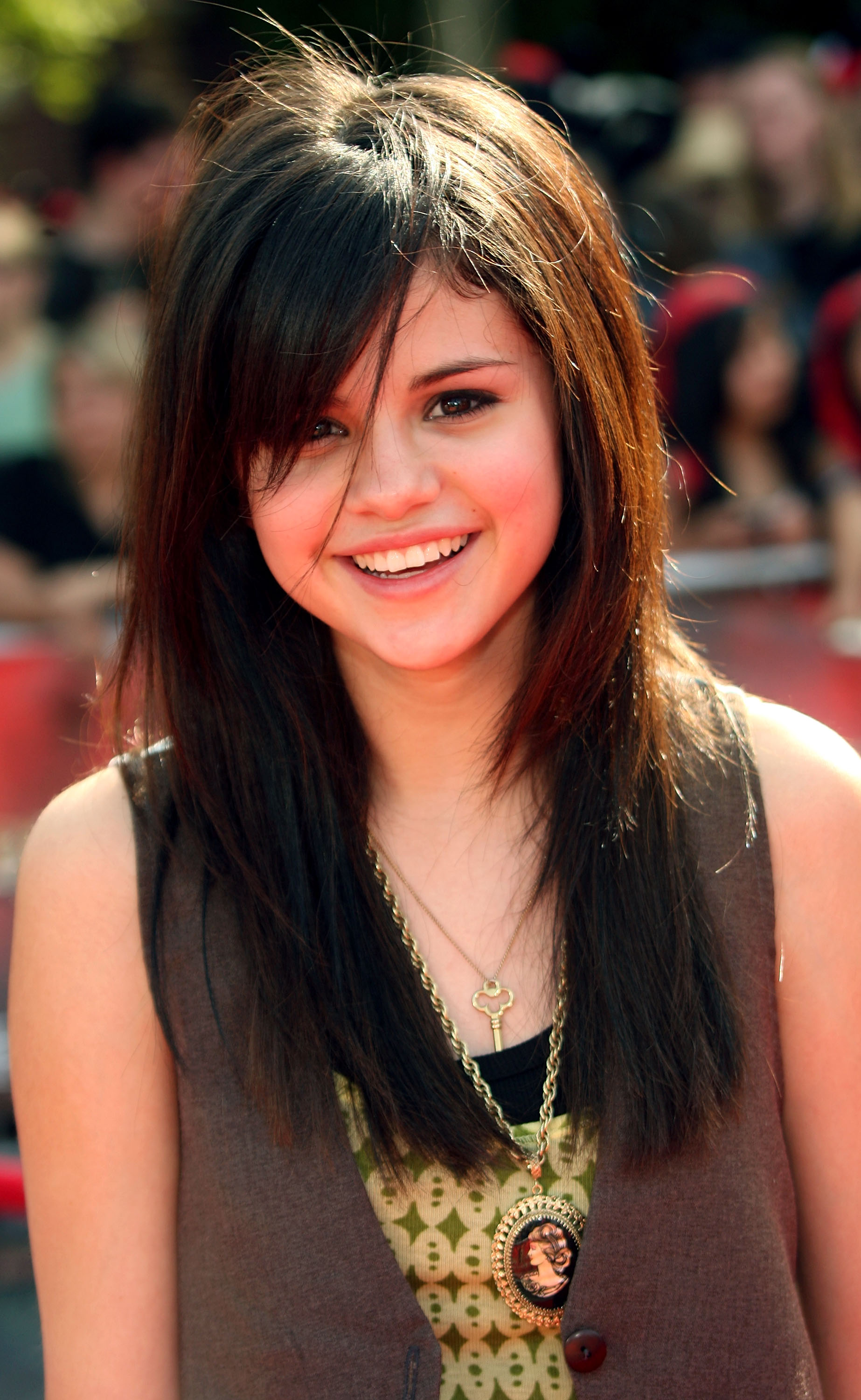 Selena Gomez attends the premiere of Walt Disney's "Pirates Of The Caribbean: At World's End" held at Disneyland on May 19, 2007. | Source: Getty Images