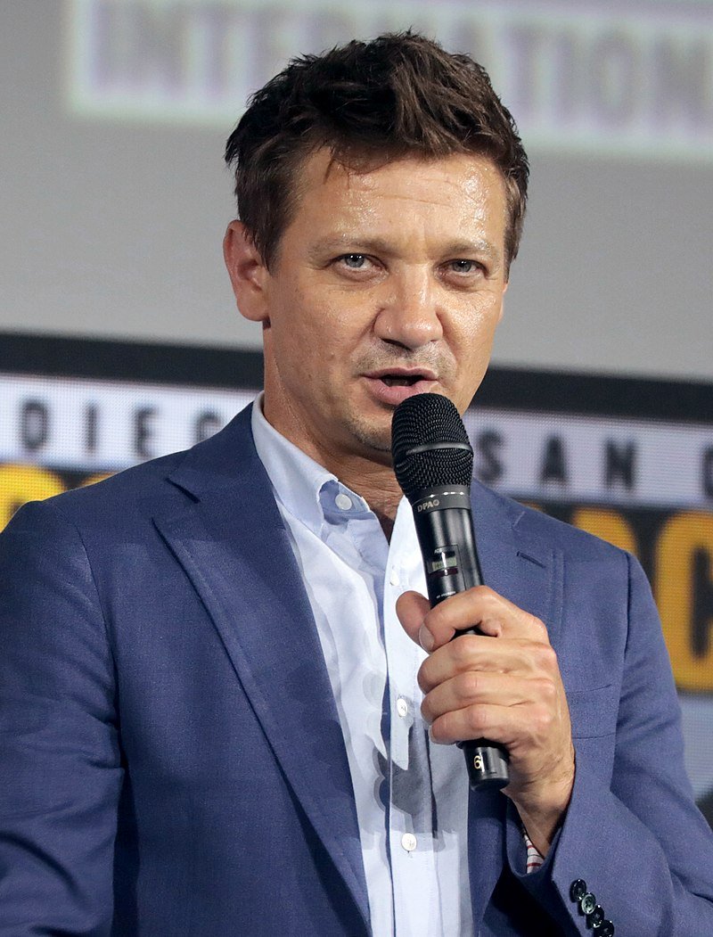 Jeremy Renner at the 2019 San Diego Comic-Con | Source: Wikimedia