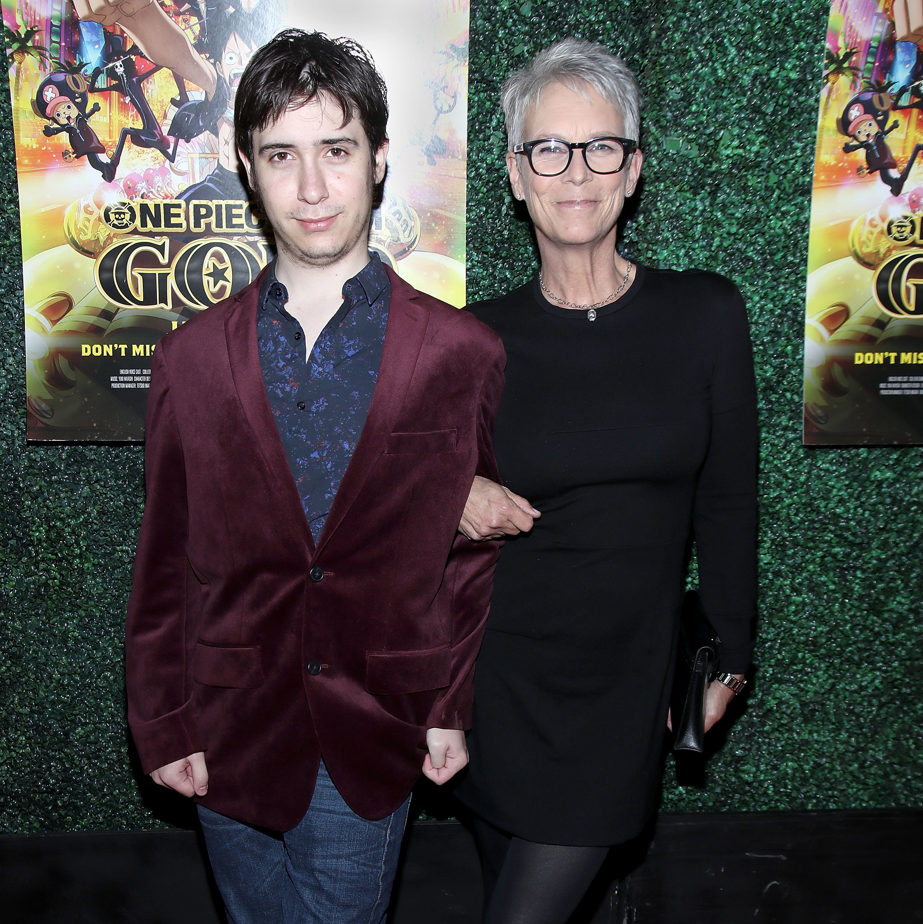 Thomas Guest and Jamie Lee Curtis at the theatrical premiere of "One Piece Film: Gold" on January 5, 2017, in West Hollywood, California | Source: Getty Images