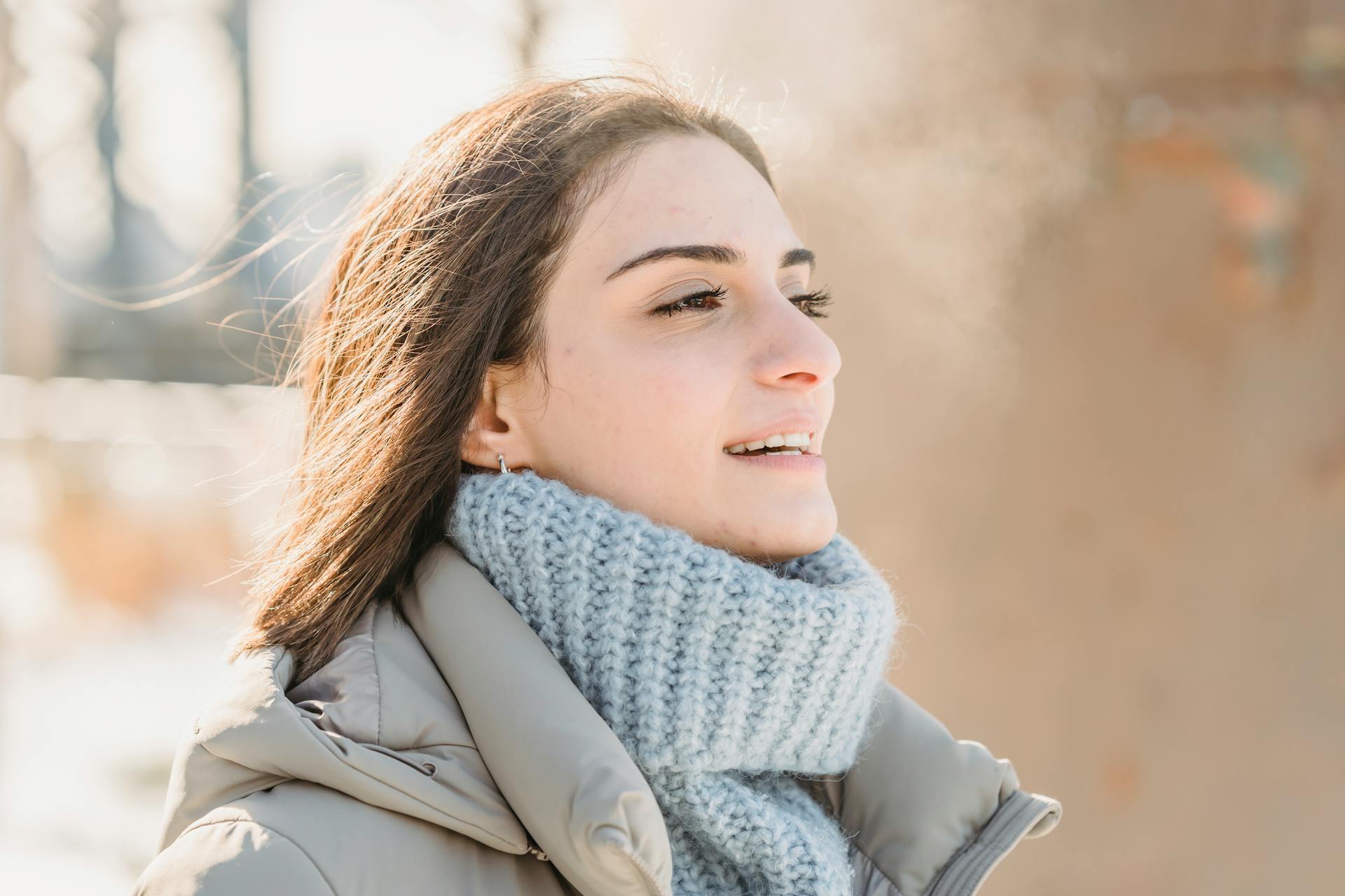 A smiling woman | Source: Pexels