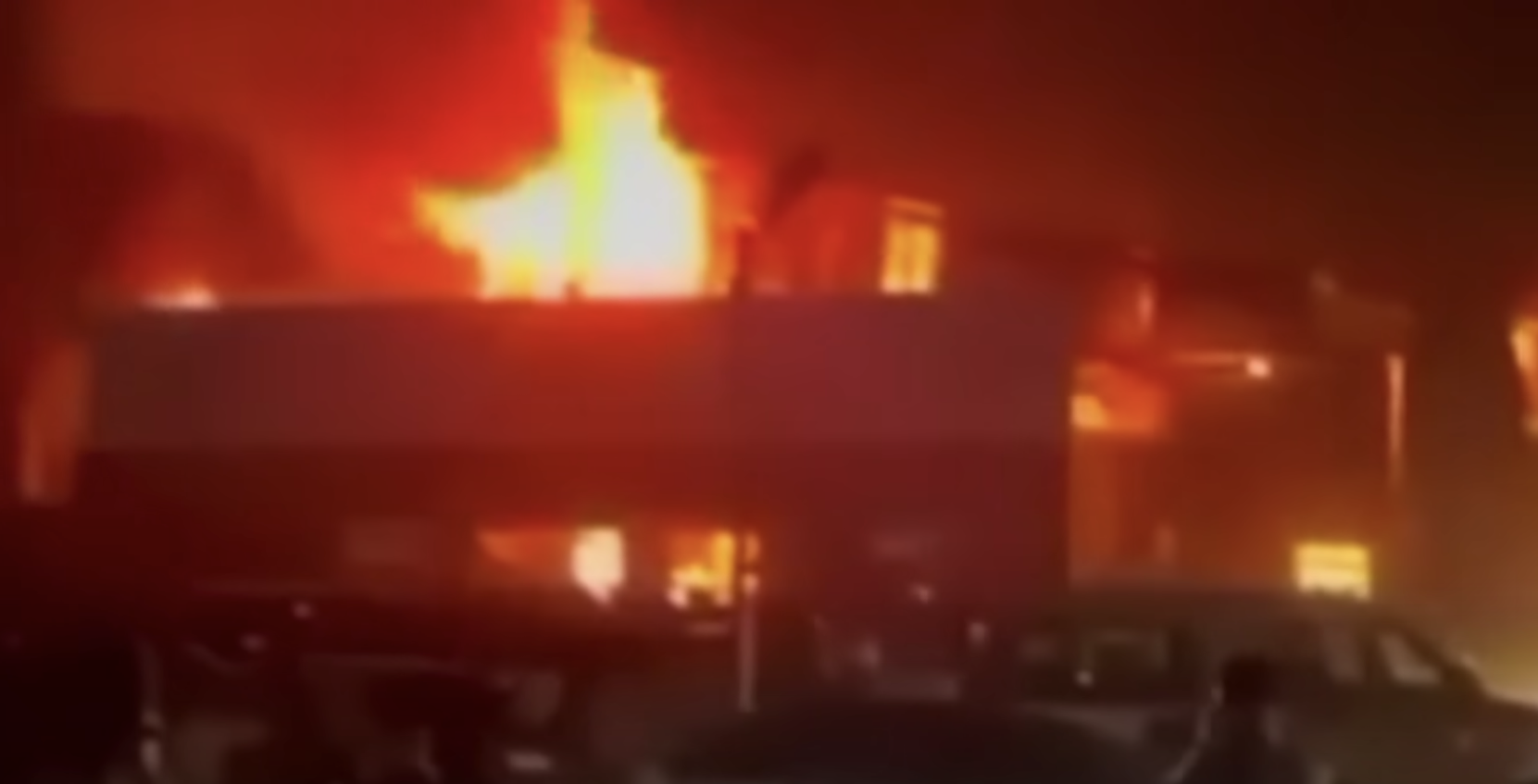 The wedding hall where Revan and Haneen Isho held their reception burning down | Source: youtube.com/@SkyNews