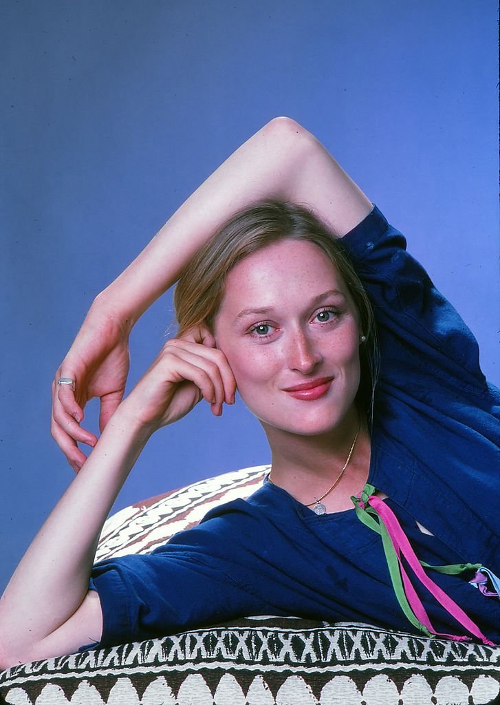 Meryl Streep poses for a photoshoot in August 1976. | Photo: Getty Images