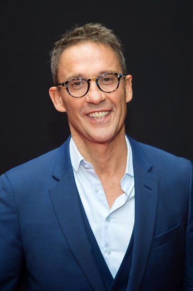 Le journaliste Julien Courbet au Cinéma Elysée de Biarritz le 13 septembre 2017 à Paris, France. | Photo : Getty Images Le journaliste Julien Courbet au Cinéma Elysée de Biarritz le 13 septembre 2017 à Paris, France. | Photo : Getty Images