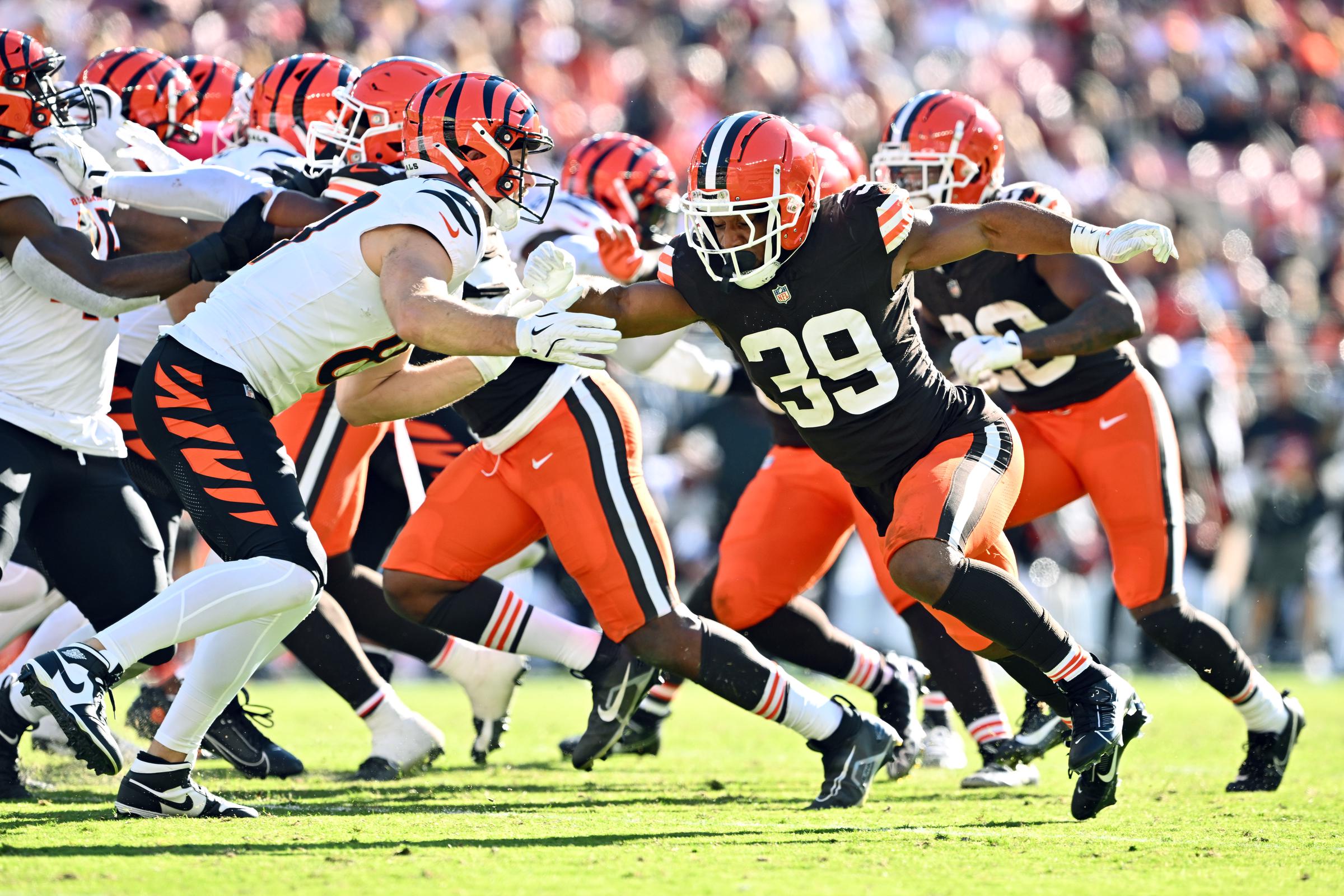 The Cleveland Browns facing off against the Cincinnati Bengals in Cleveland, Ohio on October 20, 2024 | Source: Getty Images