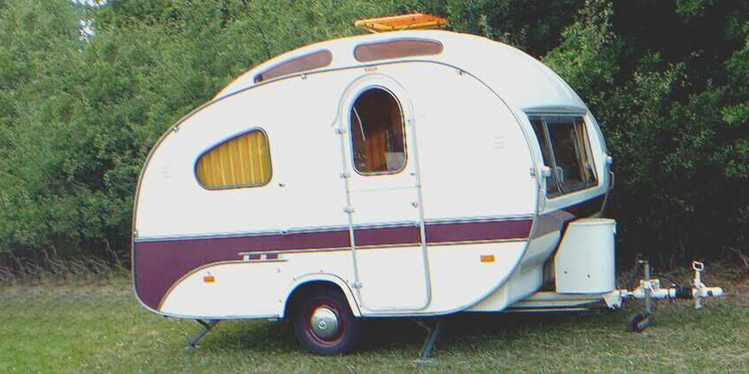A picture of a Caravan | Source: flickr.com/"Caravan" (CC BY-SA 2.0) by MGSpiller