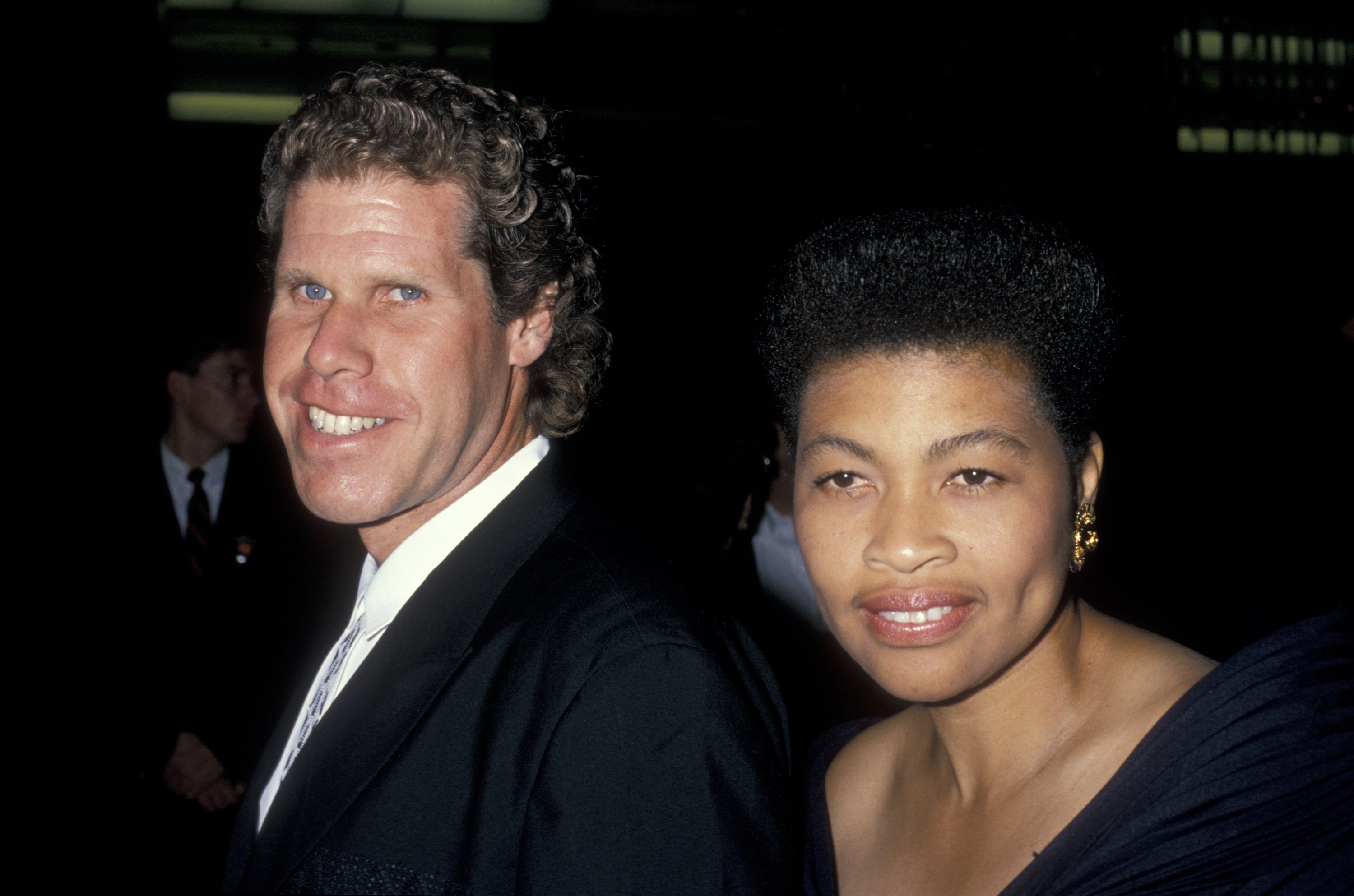 Ron Perlman and Opal Stone at the premiere of "Great Balls of Fire" on June 29, 1989, in Hollywood, California. | Source: Getty Images