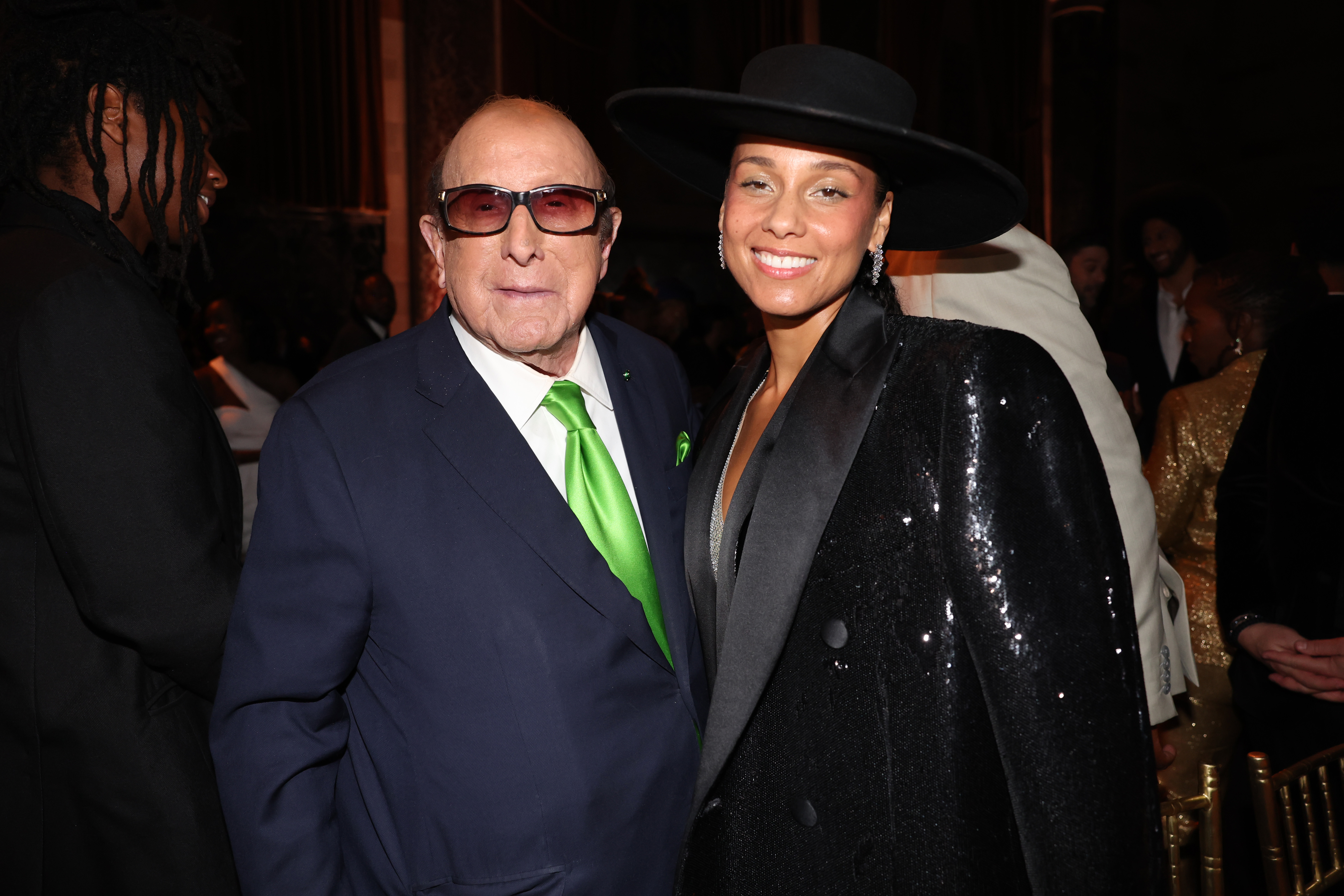 Alicia Keys was one of the defining stars of Clive Davis' later career. After joining J Records in 2000, she went on to win multiple Grammy Awards under the guidance of the famed music executive. | Source: Getty Images