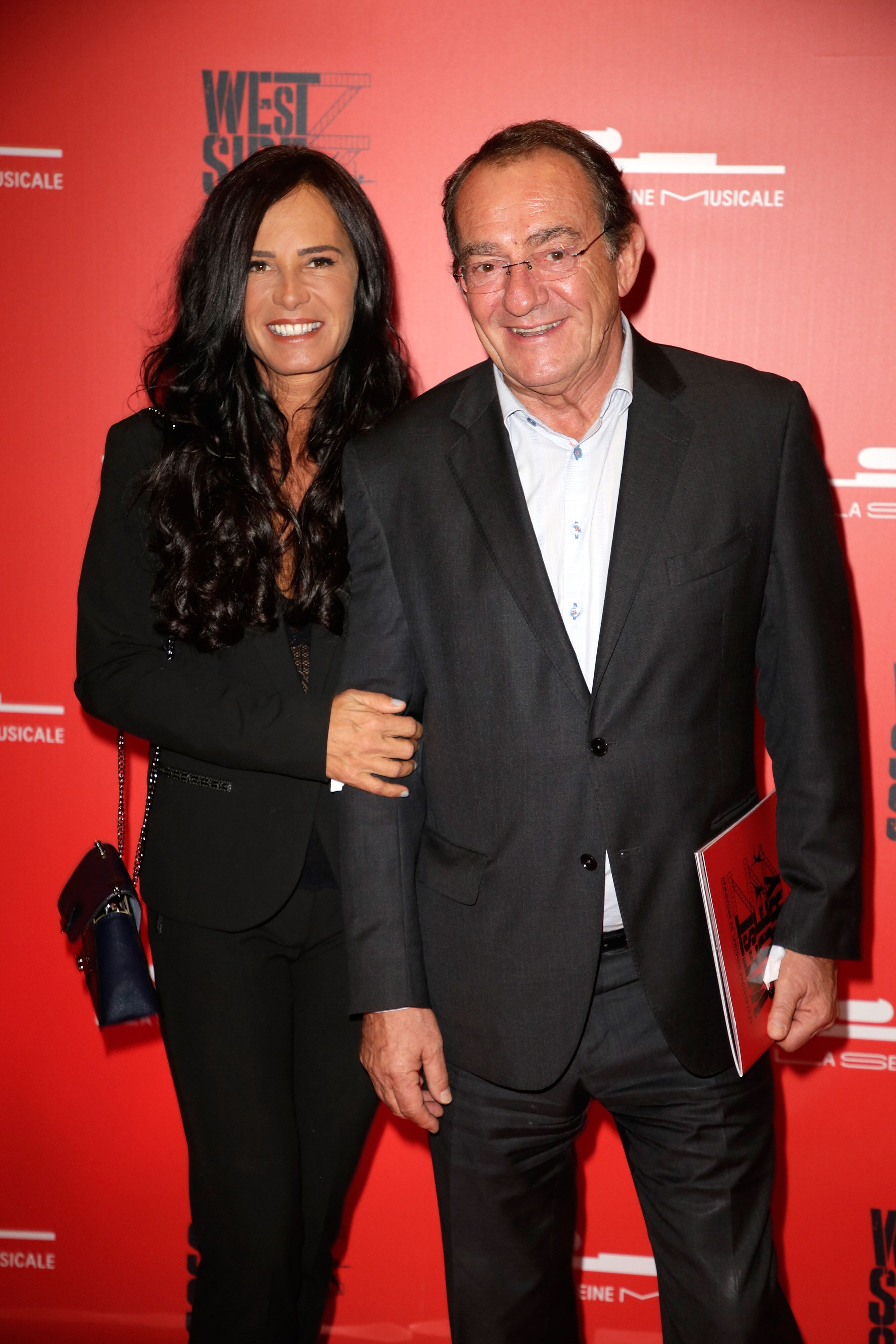 Nathalie Marquay et son mari Jean-Pierre Pernaut assistent à "West Side Story" à La Seine Musicale à Boulogne-Billancourt, France. | Photo : Getty Images Nathalie Marquay et son mari Jean-Pierre Pernaut assistent à "West Side Story" à La Seine Musicale à Boulogne-Billancourt, France. | Photo : Getty Images