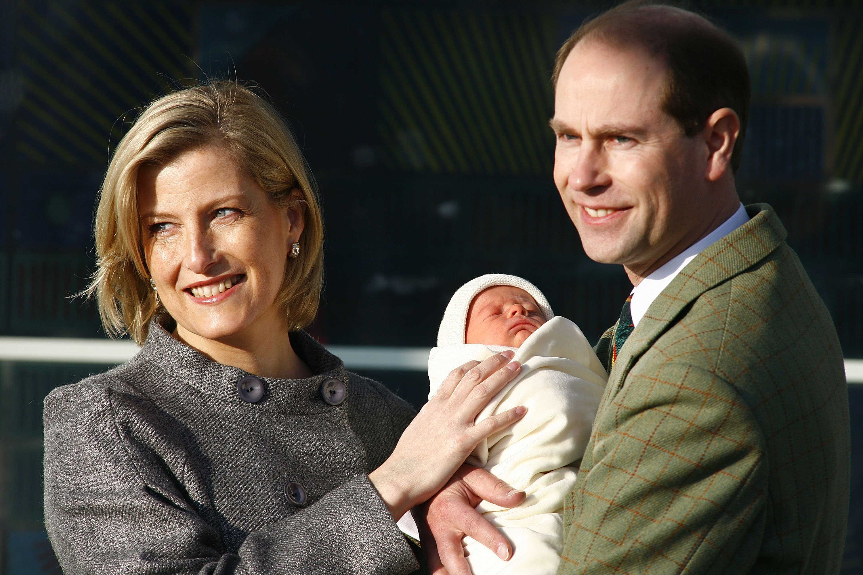 Prince Edward, Earl of Wessex, and Sophie, Countess of Wessex, smile with their son, James Viscount Severn, at Frimley Park Hospital on December 20, 2007, in Frimley, England. | Source: Getty Images