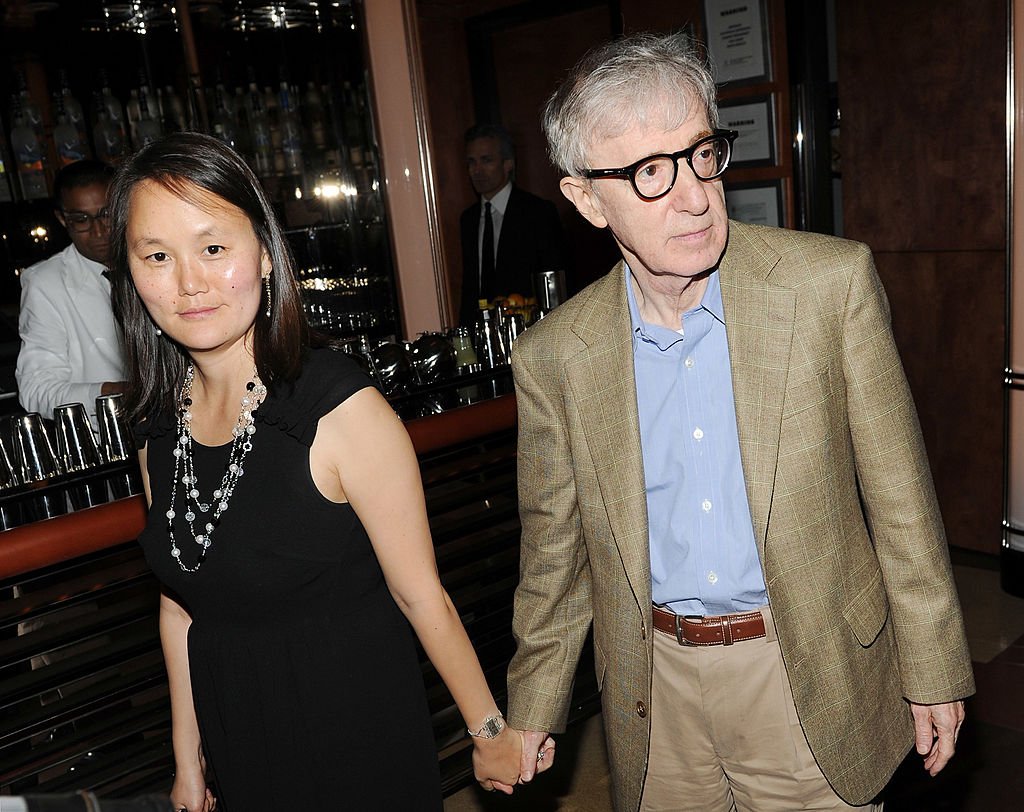 Soon Yi Previn y Woody Allen el 14 de septiembre de 2010 en la ciudad de Nueva York. | Foto: Getty Images Soon Yi Previn y Woody Allen el 14 de septiembre de 2010 en la ciudad de Nueva York. | Foto: Getty Images