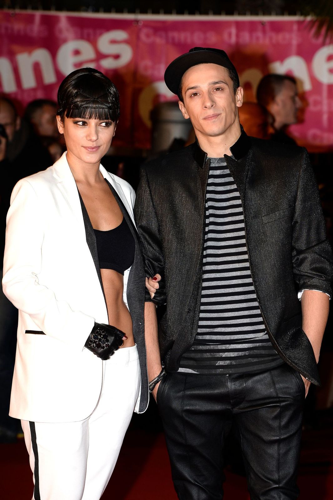 Alizee et Grégoire Lyonnet assistent aux 15e NRJ Music Awards au Palais des Festivals le 14 décembre 2013 à Cannes, en France. | Photo : Getty Images