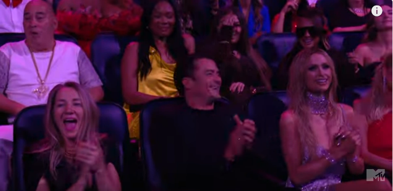 Orlando Bloom watches Katy Perry perform at the MTV VMAs, from a YouTube video dated September 12, 2024 | Source: Youtube/@MTV