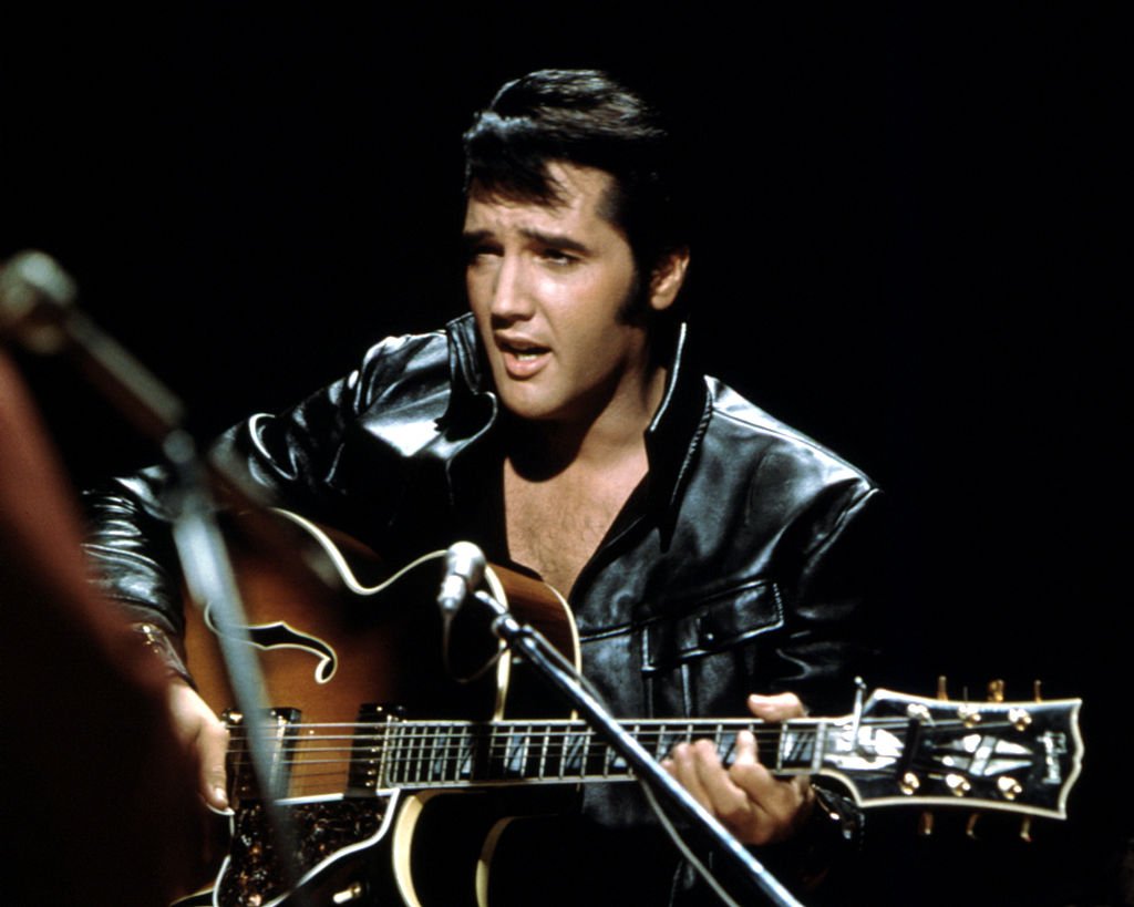 Elvis Presley performing on the Elvis comeback TV special on June 27, 1968, | Photo: Getty Images