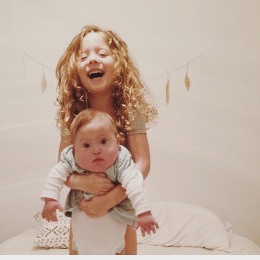 Lisa Gungor's daughters from a post dated March 11, 2022. | Source: Instagram/lisagungor