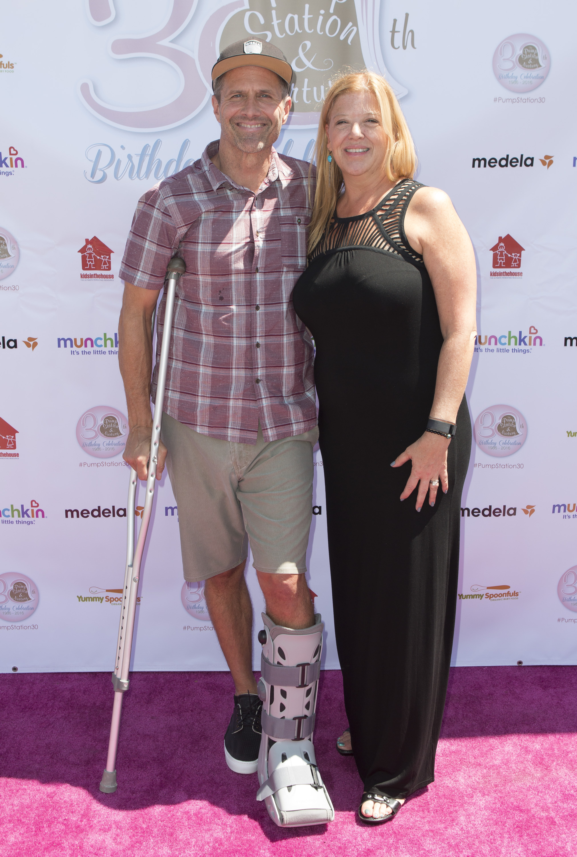 Rob Estes poses with Pump Station & Nurtury CEO Cheryl Petran during the Pump Station and Nurtury 30th anniversary celebration on August 14, 2016 | Source: Getty Images