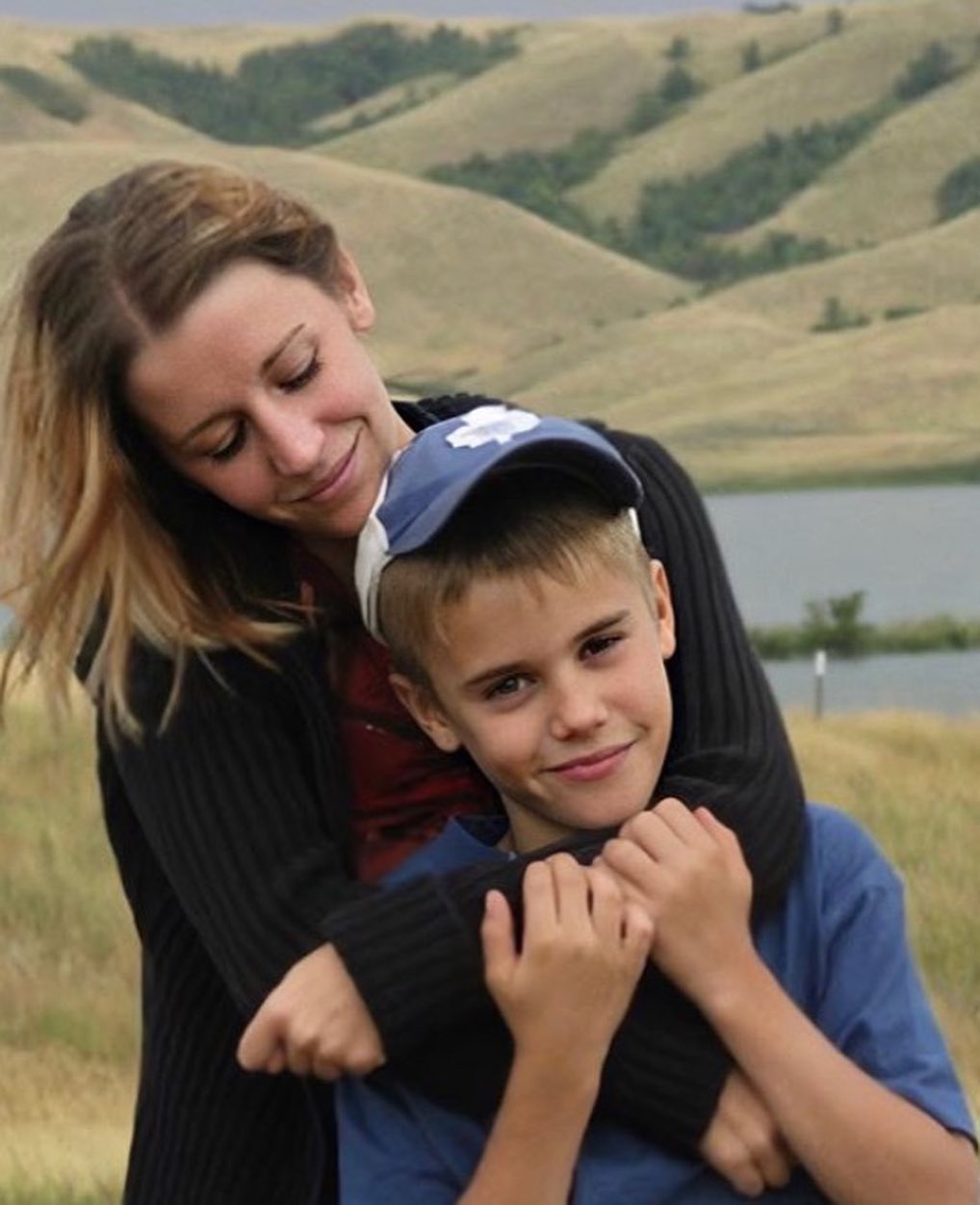 The mother-son duo seen in a post dated March 1, 2023 | Source: Instagram/pattiemallette