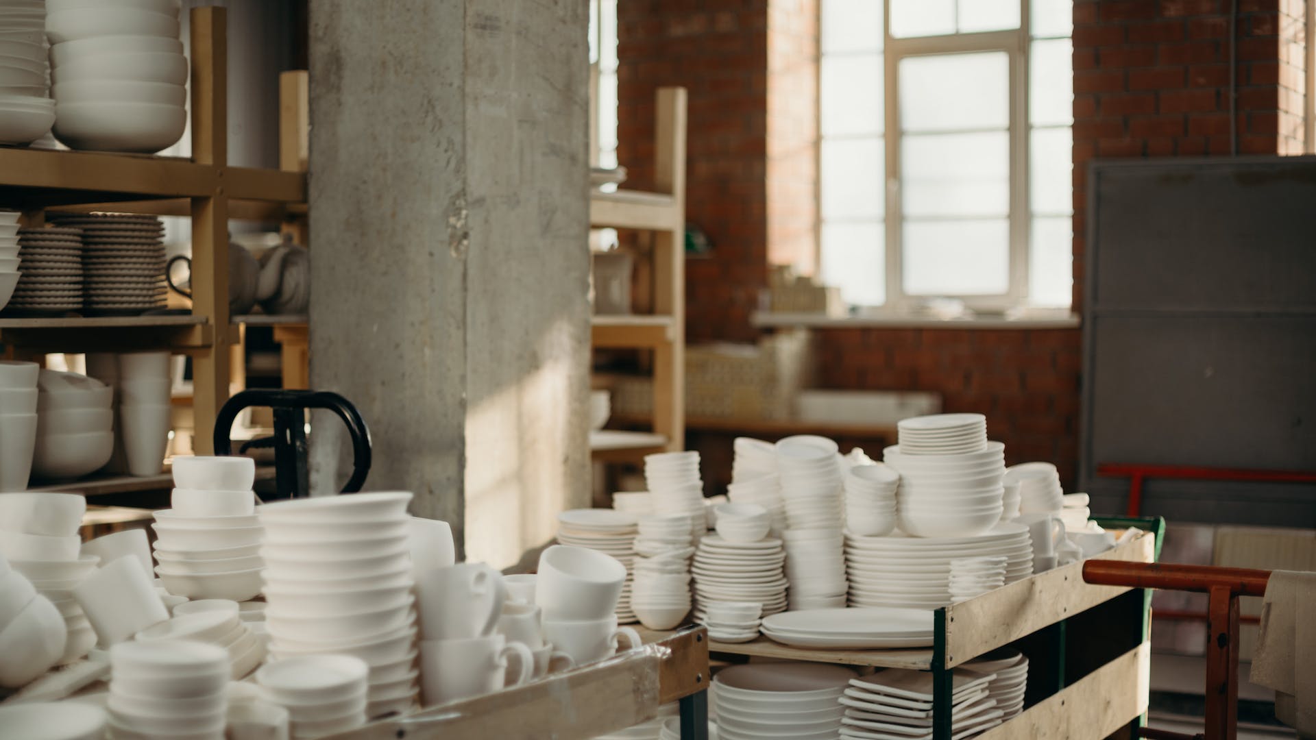 A kitchenware store | Source: Pexels