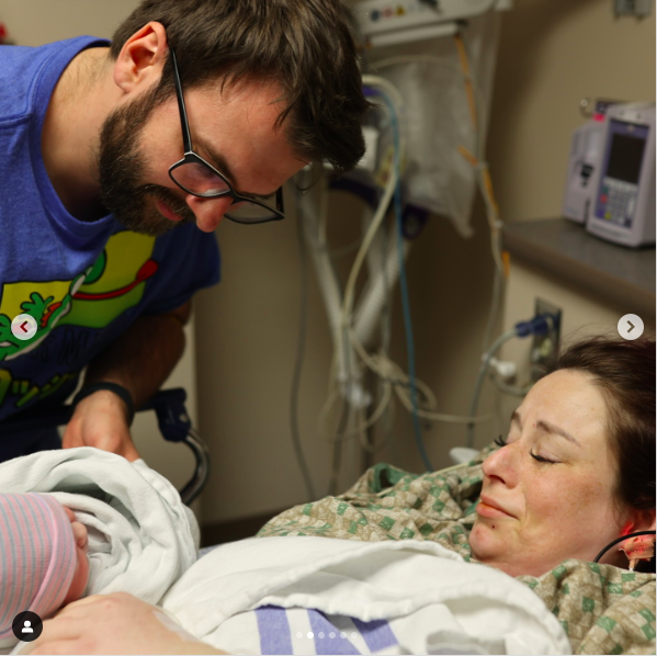 David Allen and his wife Jessica welcoming their baby, Lily, from a post dated June 22, 2024 | Source: Instagram/totouchanemu