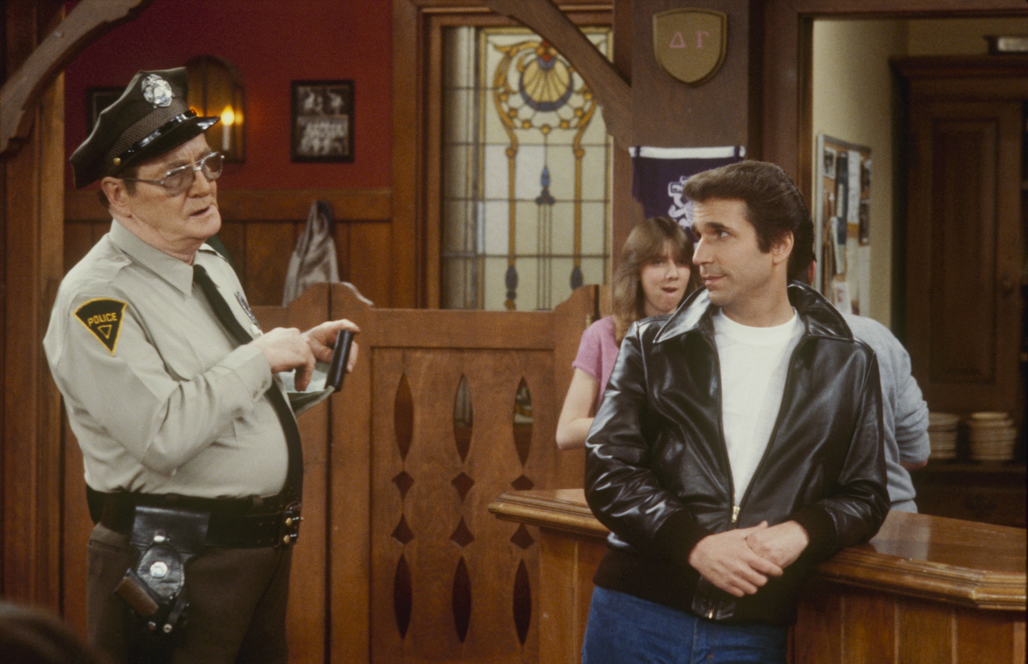 Henry Winkler in the "Happy Days" episode, "I'm Not at Liberty," on February 8, 1983 | Source: Getty Images