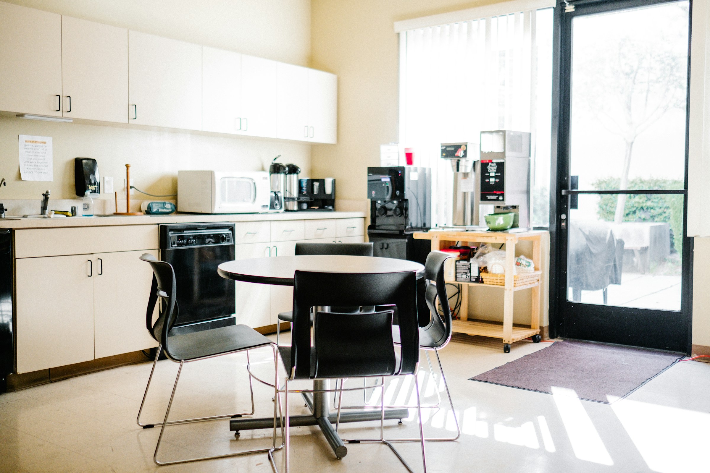 An office kitchen | Source: Unsplash