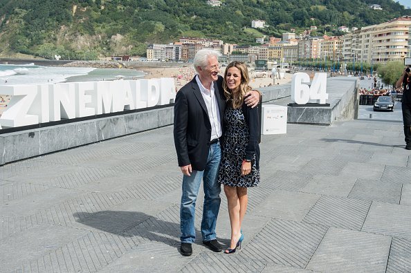 Richard Gere and Alejandra Silva attend 'Time Out Of Mind' photocall on September 24, 2016, in San Sebastian, Spain.| Photo: Getty Images