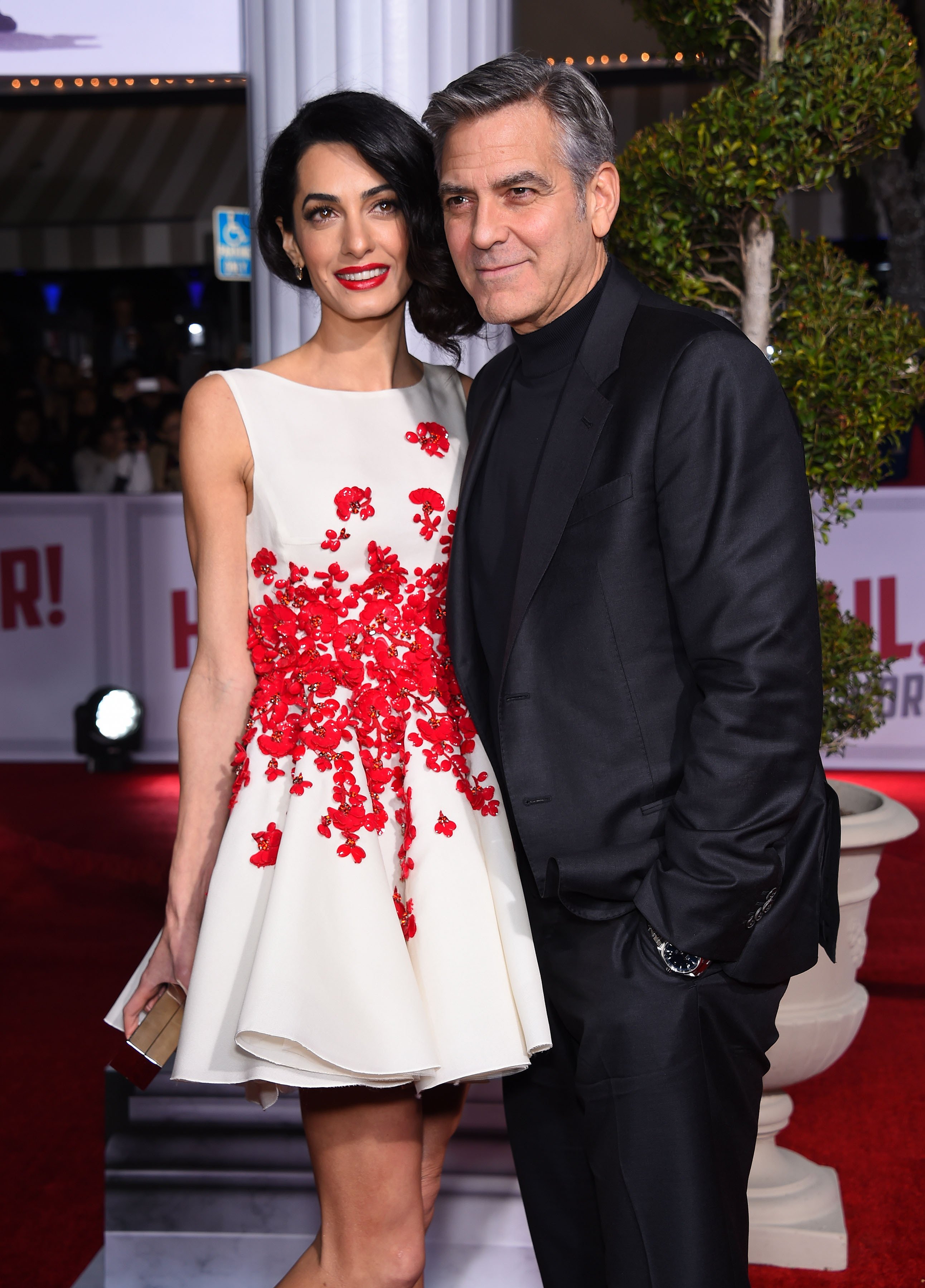 George Clooney et Amal Alamuddin arrivent à la première mondiale de "Hail, Caesar" le 01 février 2016. | Photo : Shutterstock