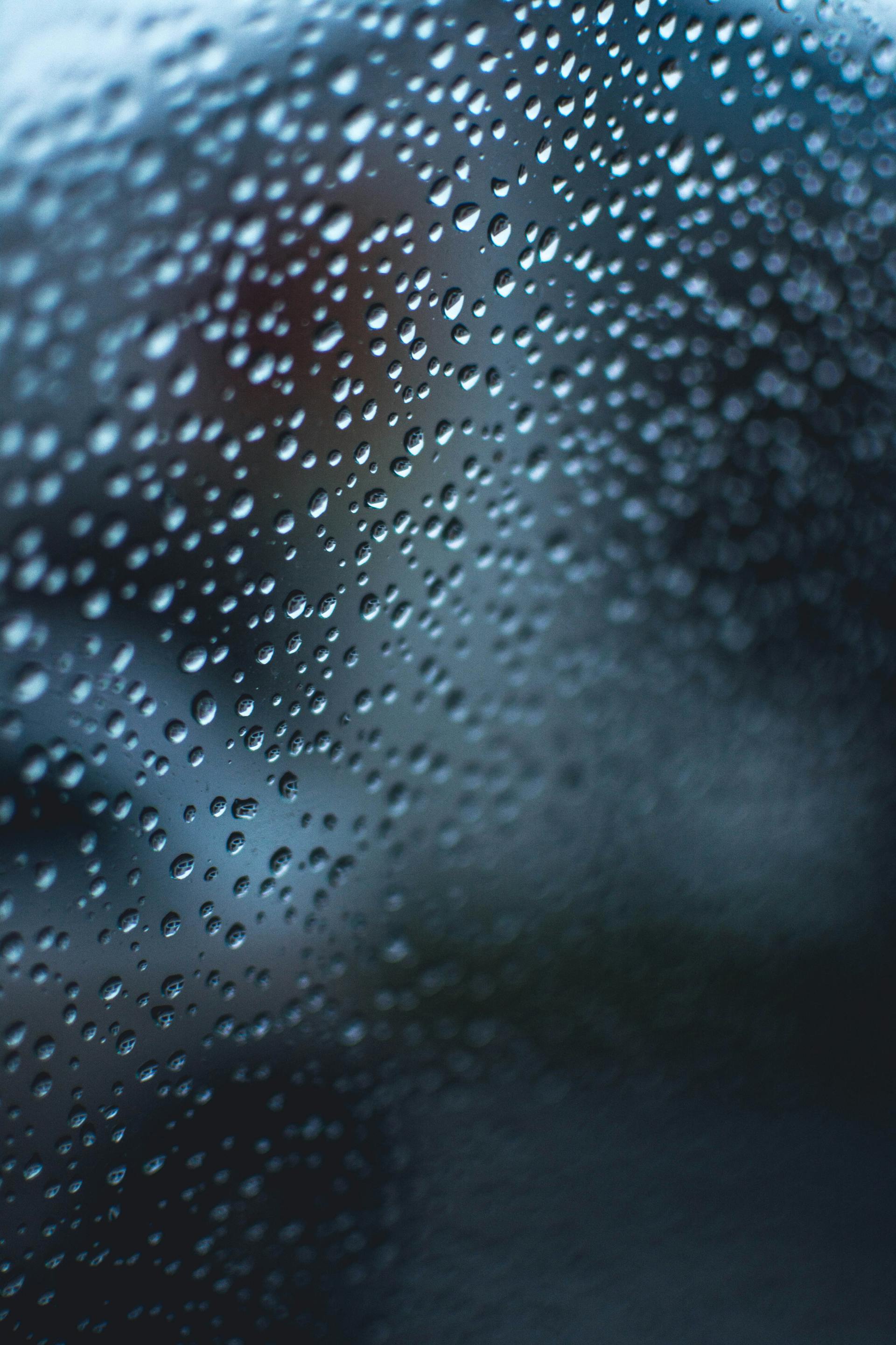 Raindrops on a window | Source: Pexels