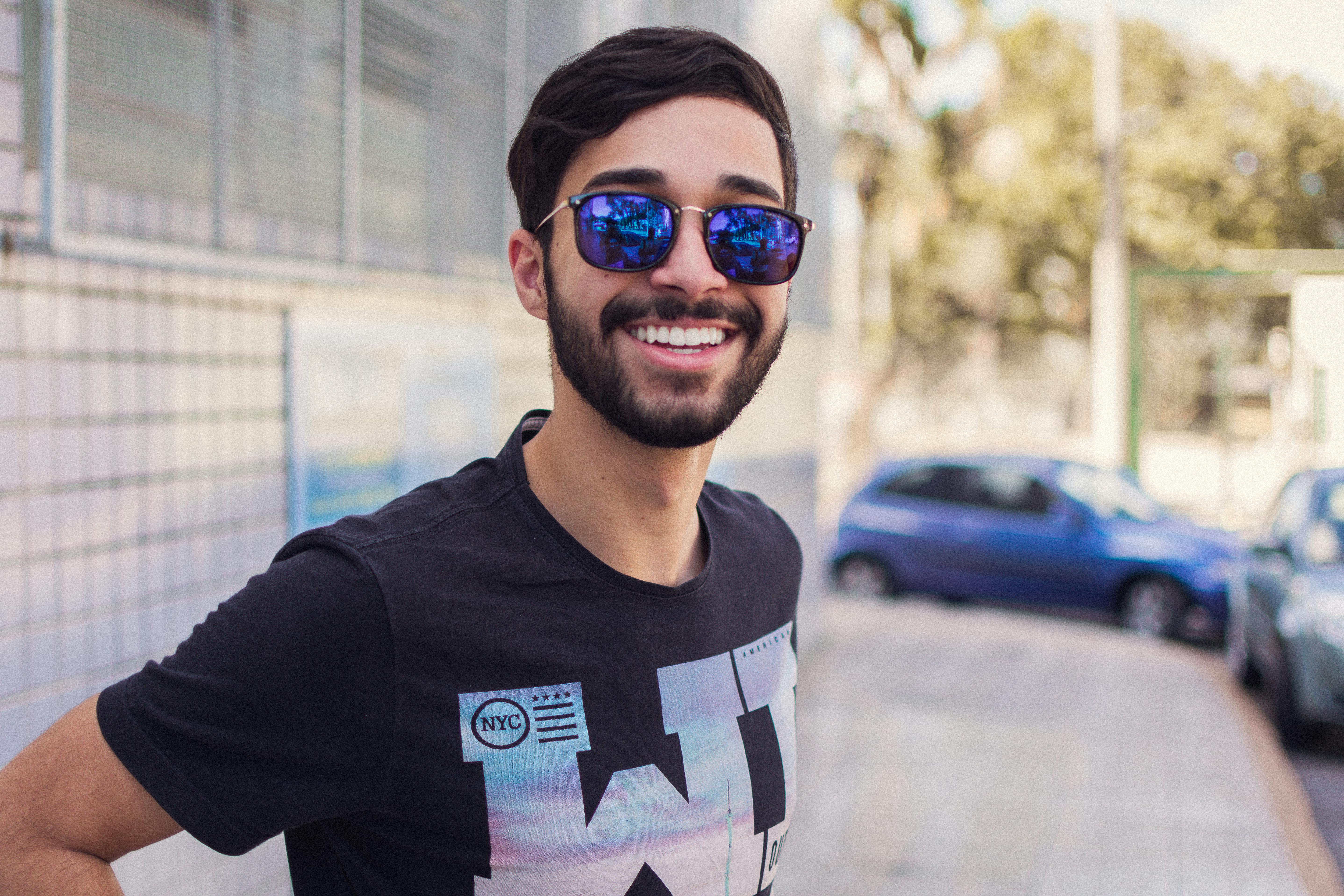 Smiling charismatic man | Source: Pexels