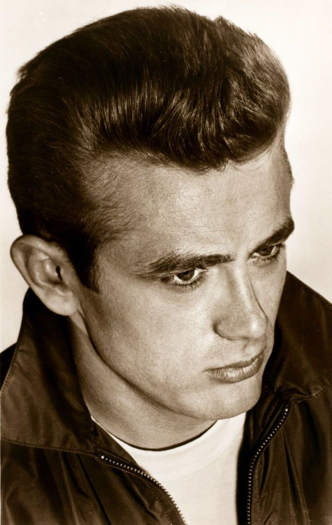 Studio-Porträt von James Dean um 1954 | Quelle: Getty Images