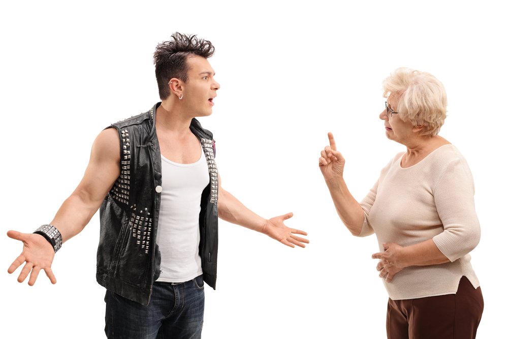 Angry soon confronting his mother. | Photo: Shutterstock