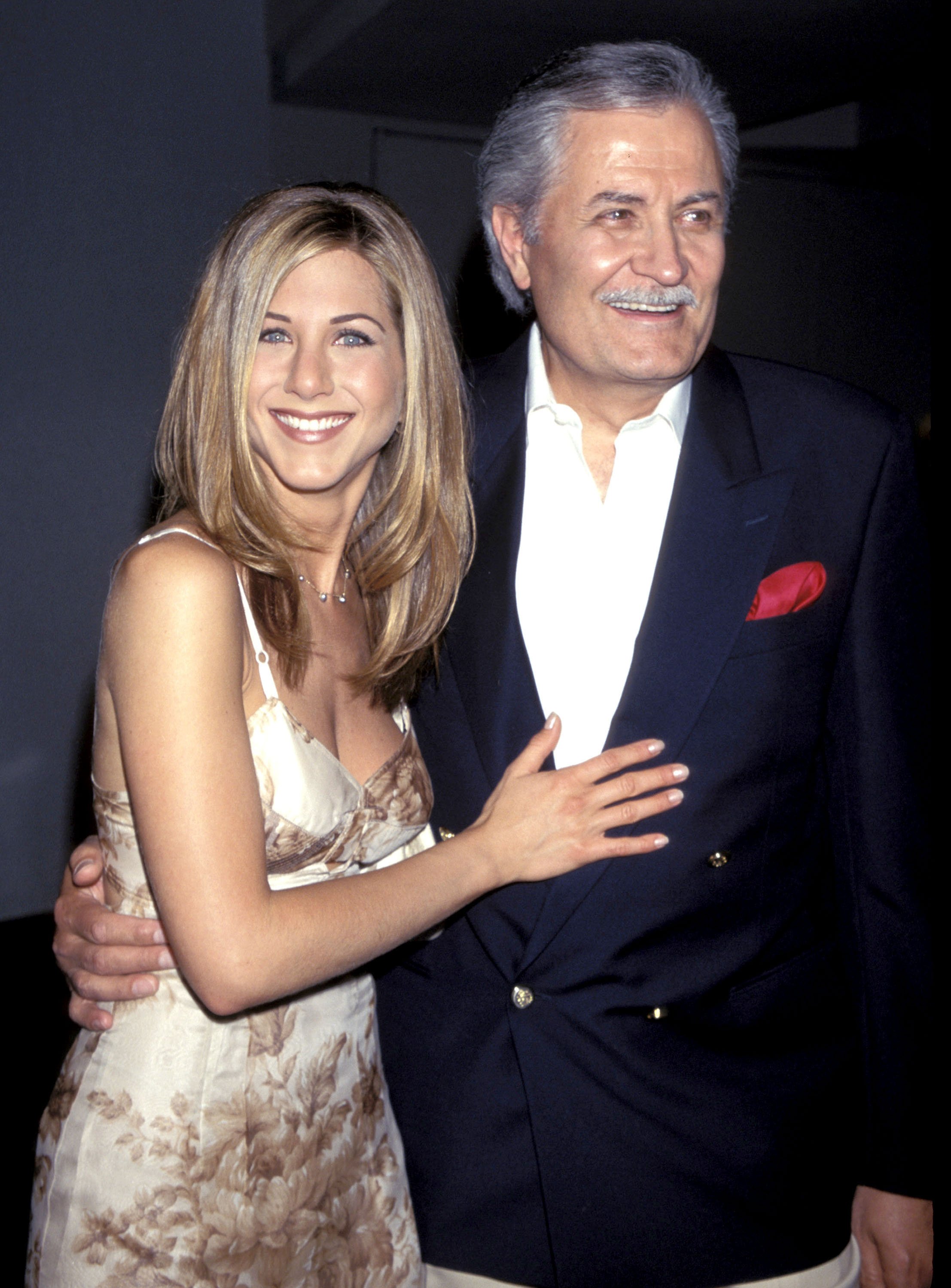 Jennifer Aniston and John Aniston at the Lincoln Square in New York City, New York on July 28, 1997 | Source: Getty Images 